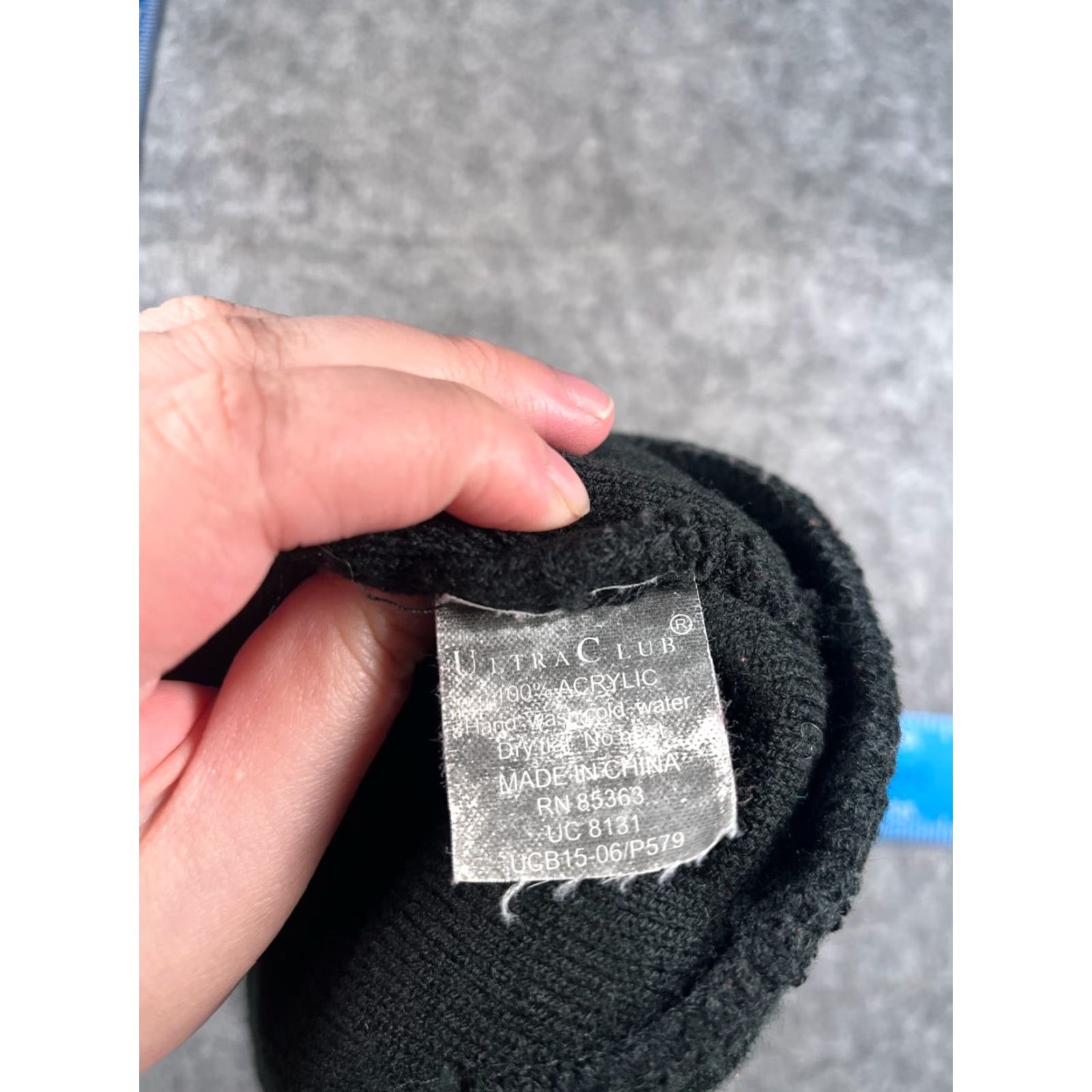 Vintage Ultra Club Beanie Toque Hat Adult One Size Black Blue Embroidered Knit Acrylic Unisex Size ONE SIZE - 7 Thumbnail