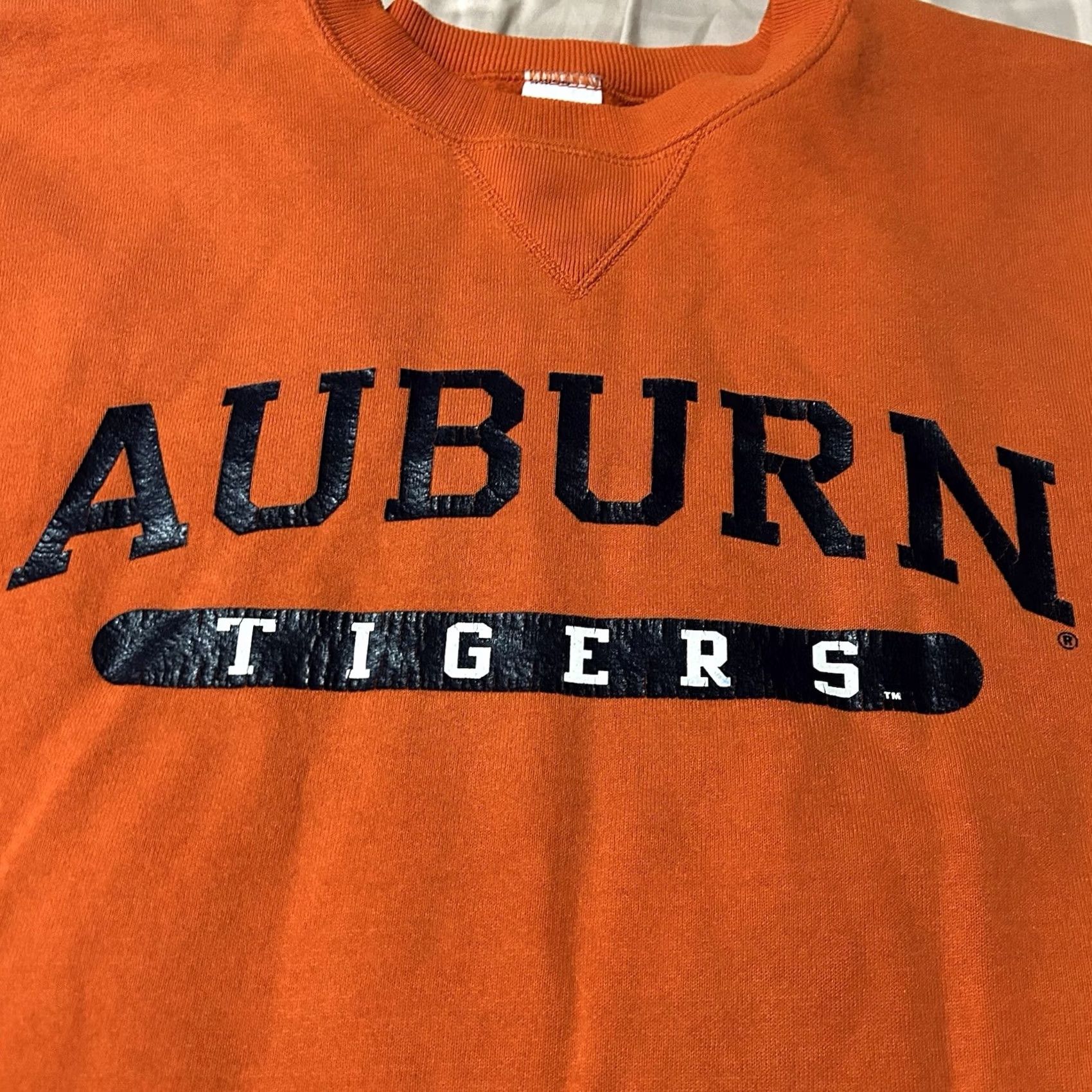 Russell Athletic VINTAGE Y2K Russell Athletic Auburn Tigers College Sweatshirt Size Large Size US L / EU 52-54 / 3 - 3 Thumbnail