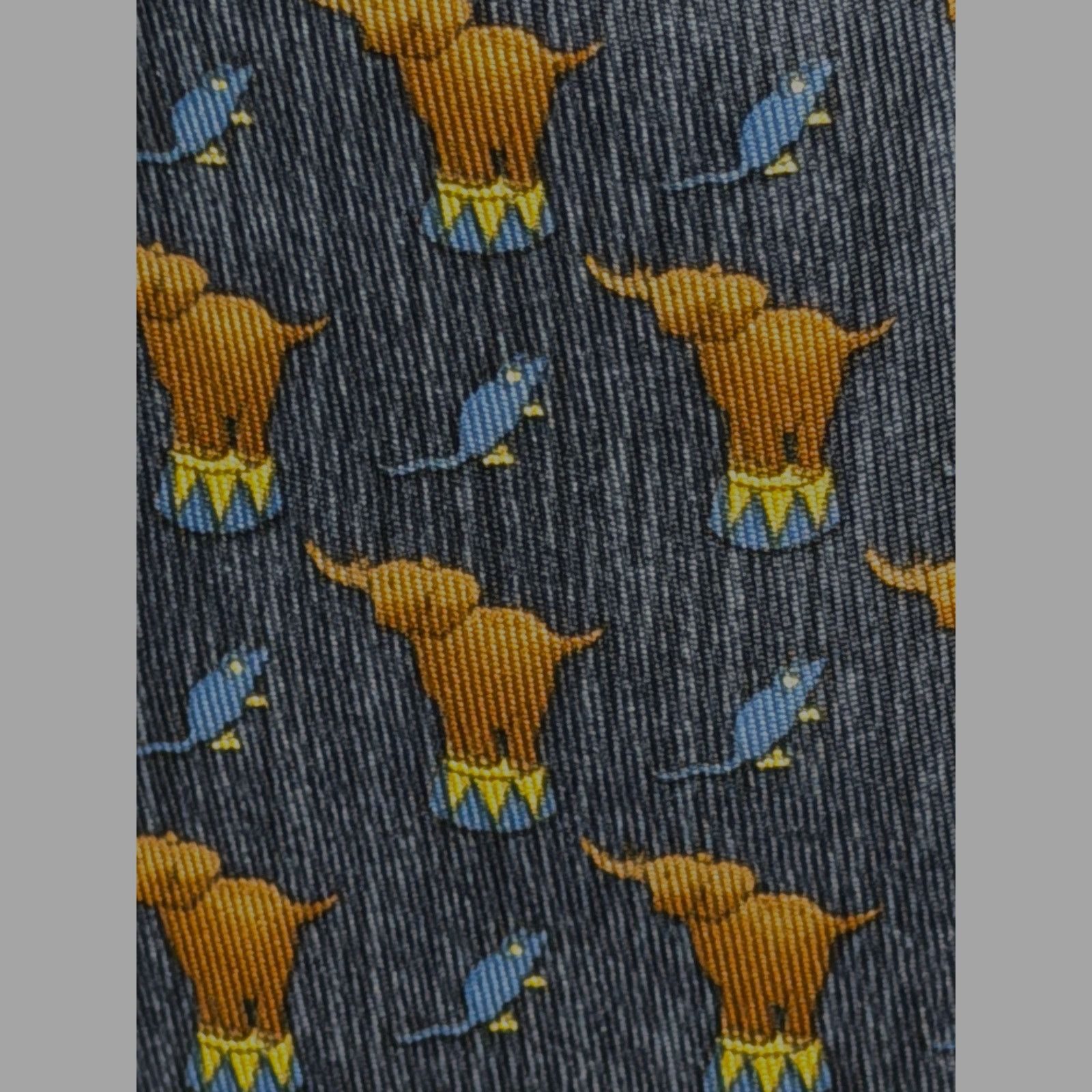 Hermes Vintage Hermes Paris Tie 100% Silk, Blue w/ Brown Elephants Size ONE SIZE - 4 Thumbnail