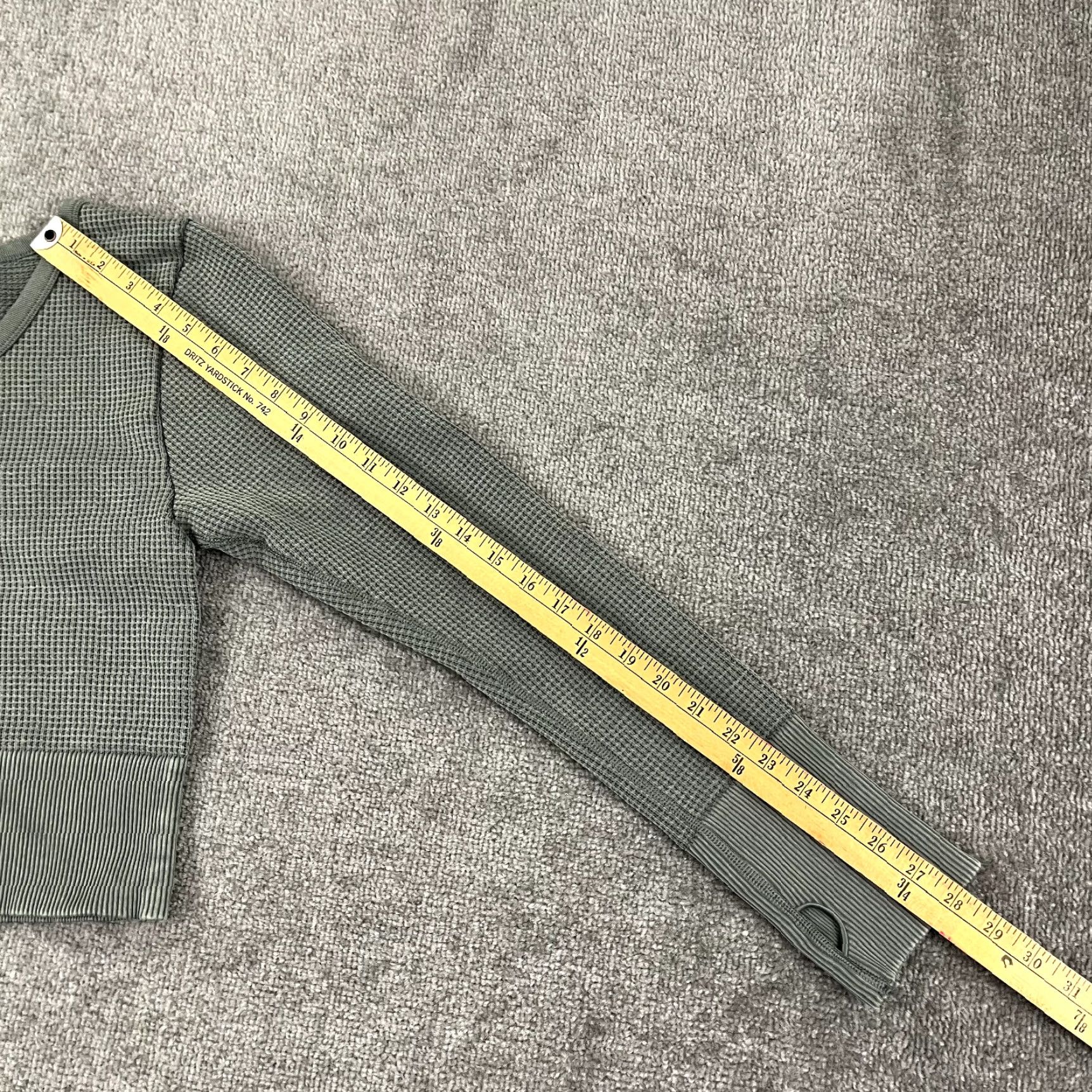 Vintage OFFLINE by AERIE Shirt Womens XL Green Cropped Waffle Henley Long Sleeve Size XL / US 12-14 / IT 48-50 - 6 Thumbnail