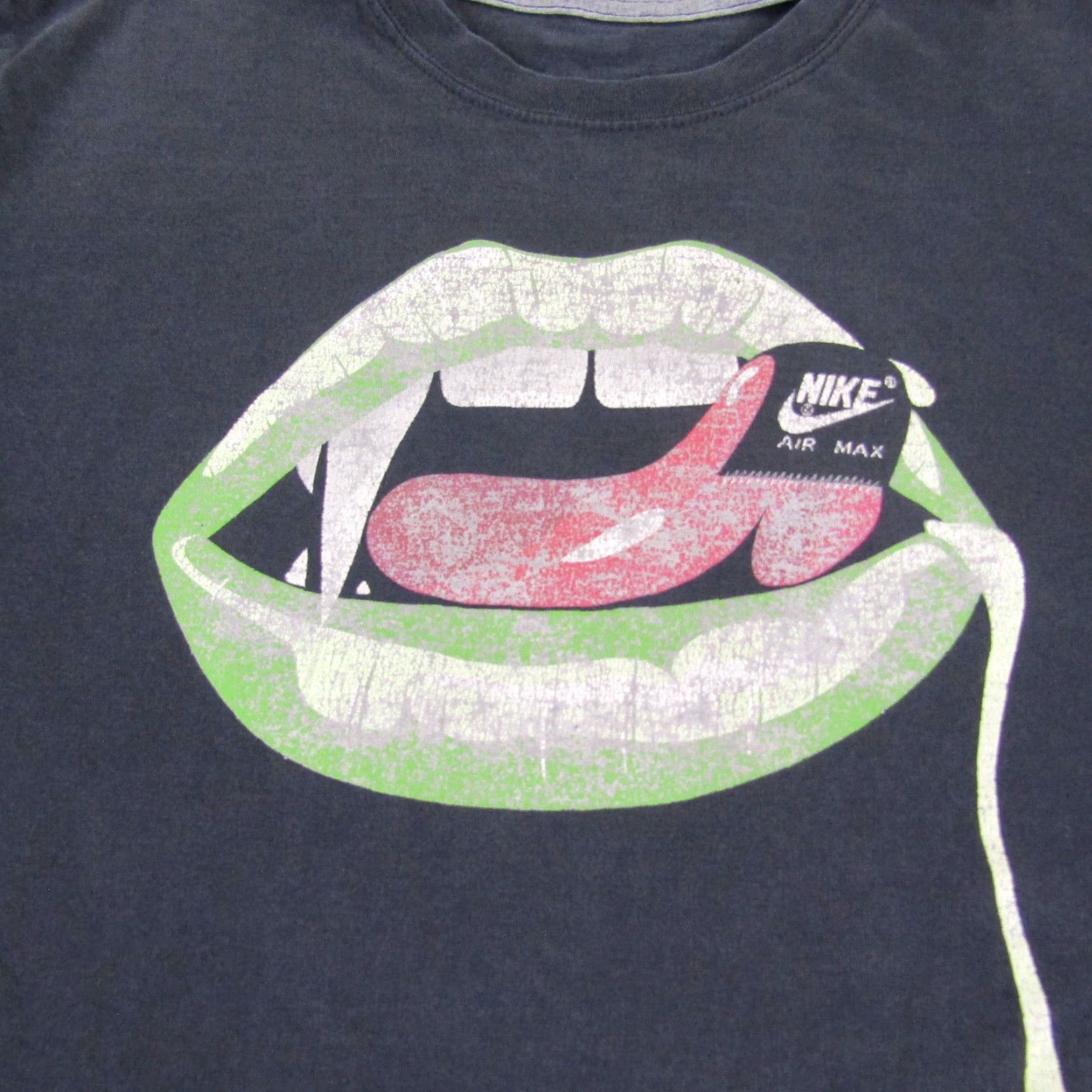 Nike Nike Shirt Mens Medium Black Air Max Lips Tongue Fangs Athletic Workout Gym Size US M / EU 48-50 / 2 - 2 Thumbnail