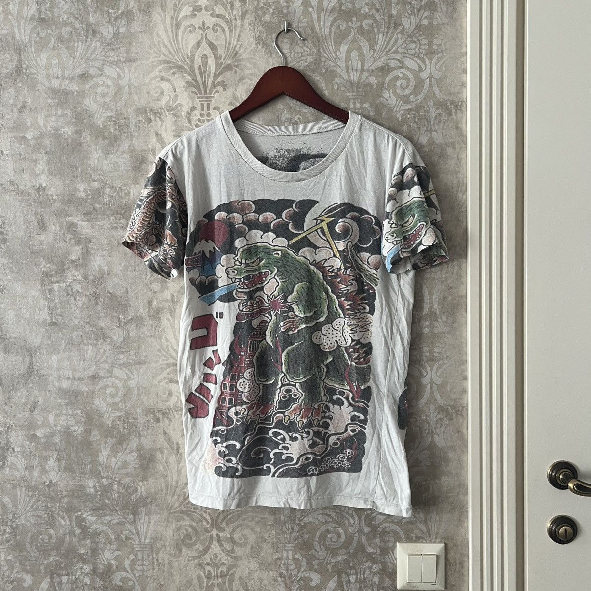 Vintage Japanese Godzilla Movie Tee Y2K Shirt japan