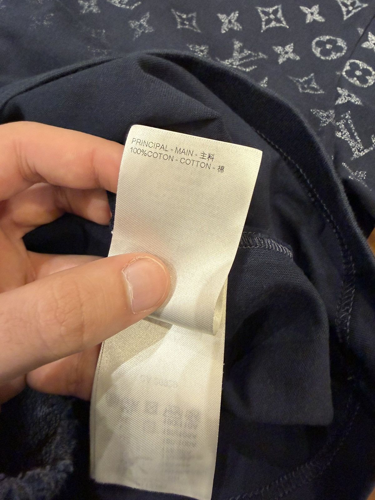Louis Vuitton Louis Vuitton Gradient Monogram Tee Size US S / EU 44-46 / 1 - 5 Thumbnail