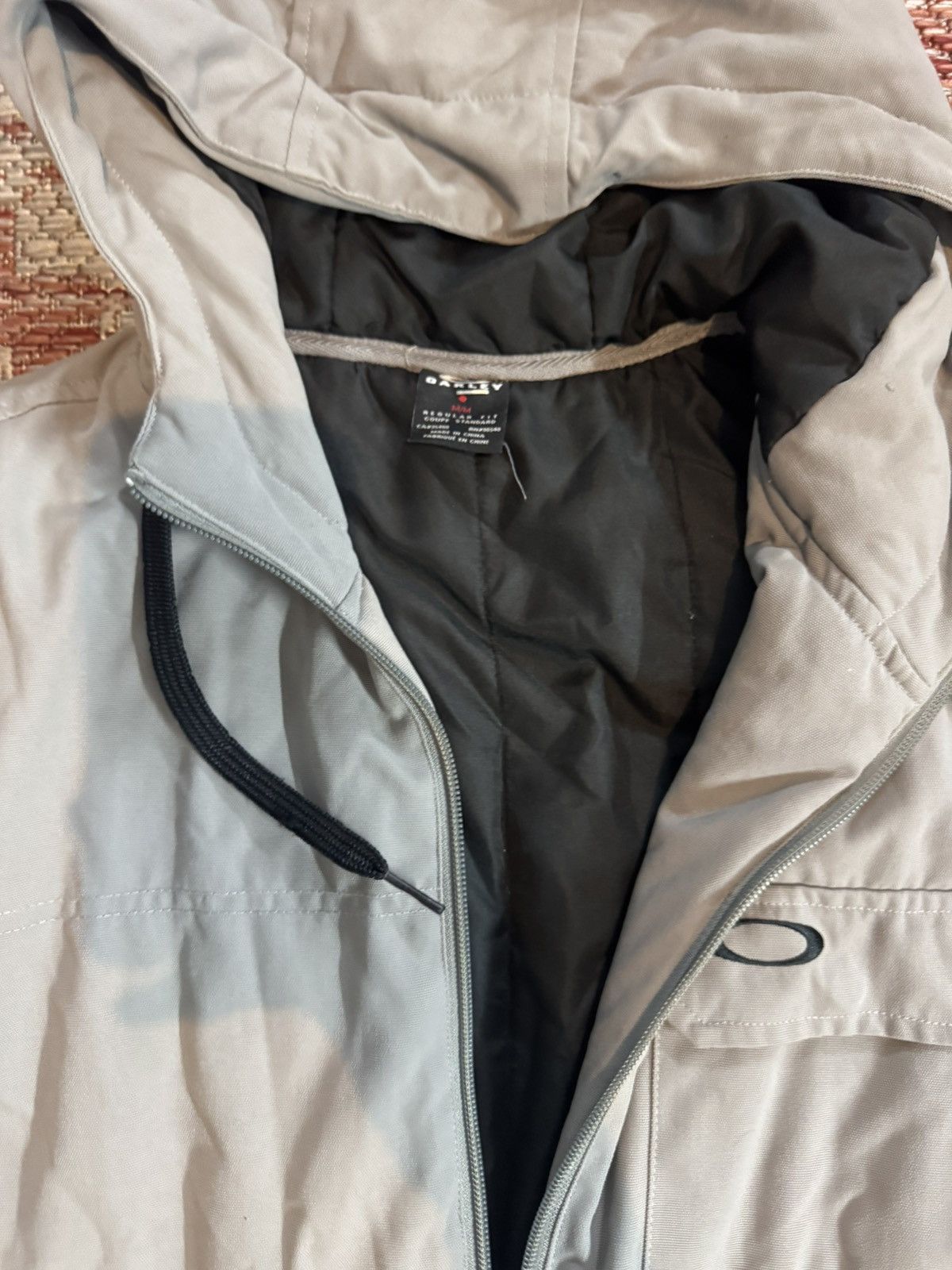 Oakley Men’s Oakley Heavy Duty All Weather Jacket Grey Meduim Size US M / EU 48-50 / 2 - 3 Thumbnail