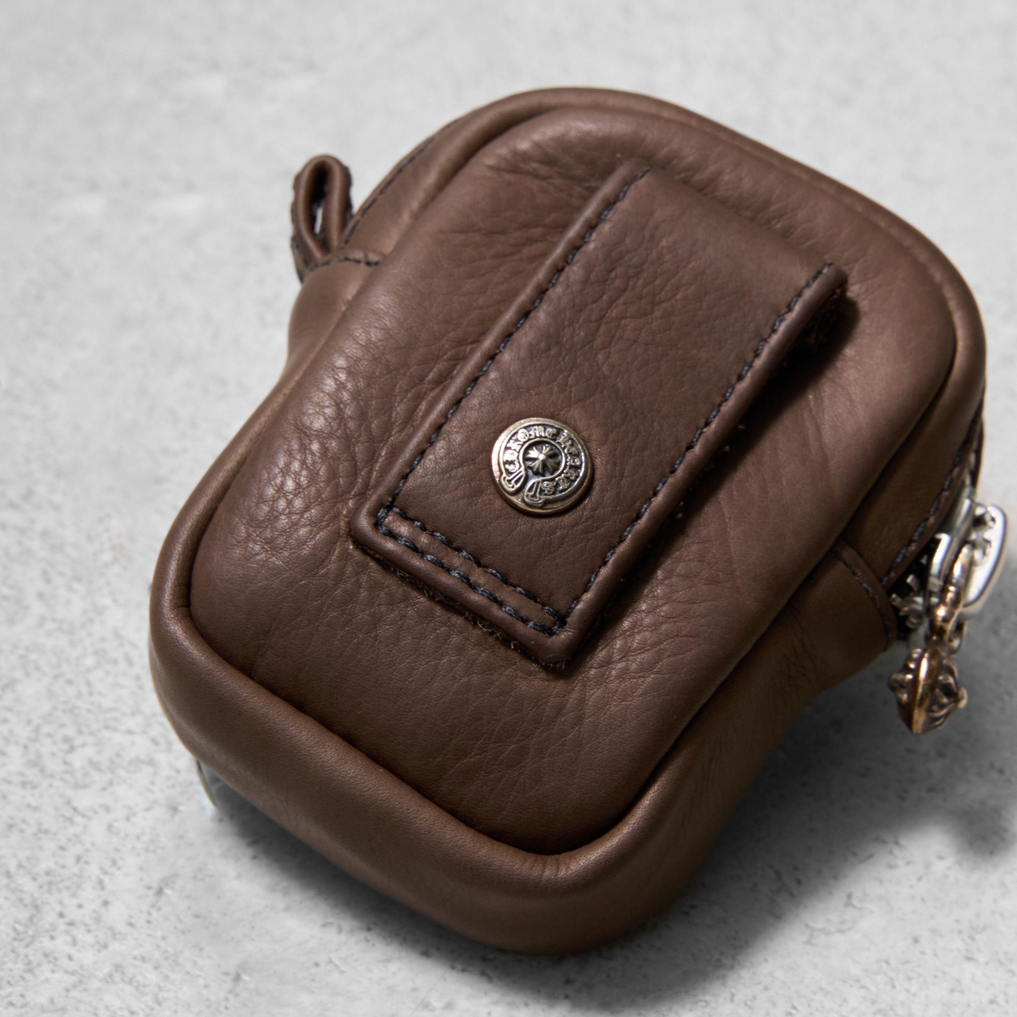 Chrome Hearts CHROME HEARTS Leather Cross Patch AirPod Case Bag Size ONE SIZE - 6 Thumbnail