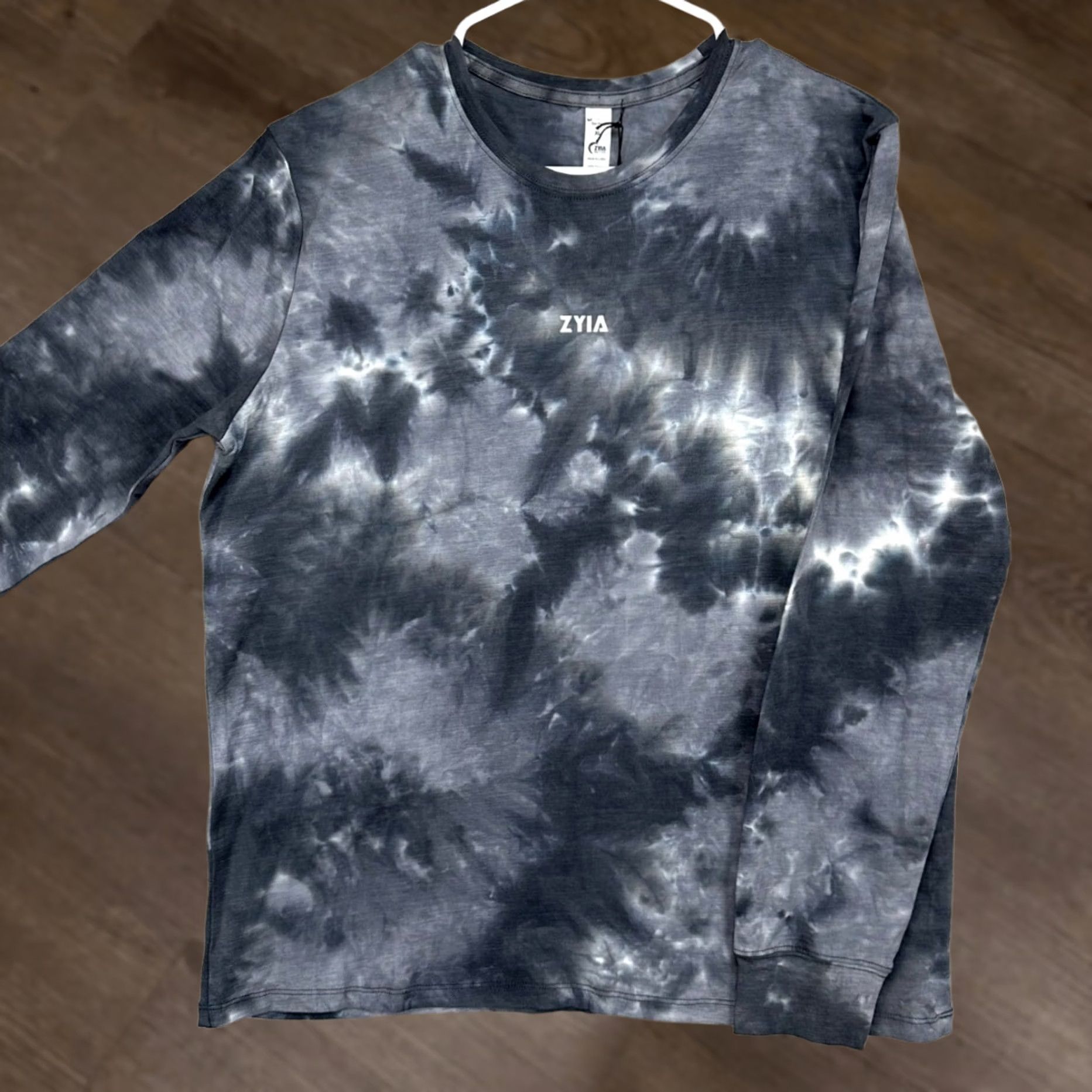 Vintage Zyia Active Mens XL Tie-Dye Crewneck Sweatshirt Pullover Long Sleeve Grey New with Tags Size US XL / EU 56 / 4 - 1 Thumbnail