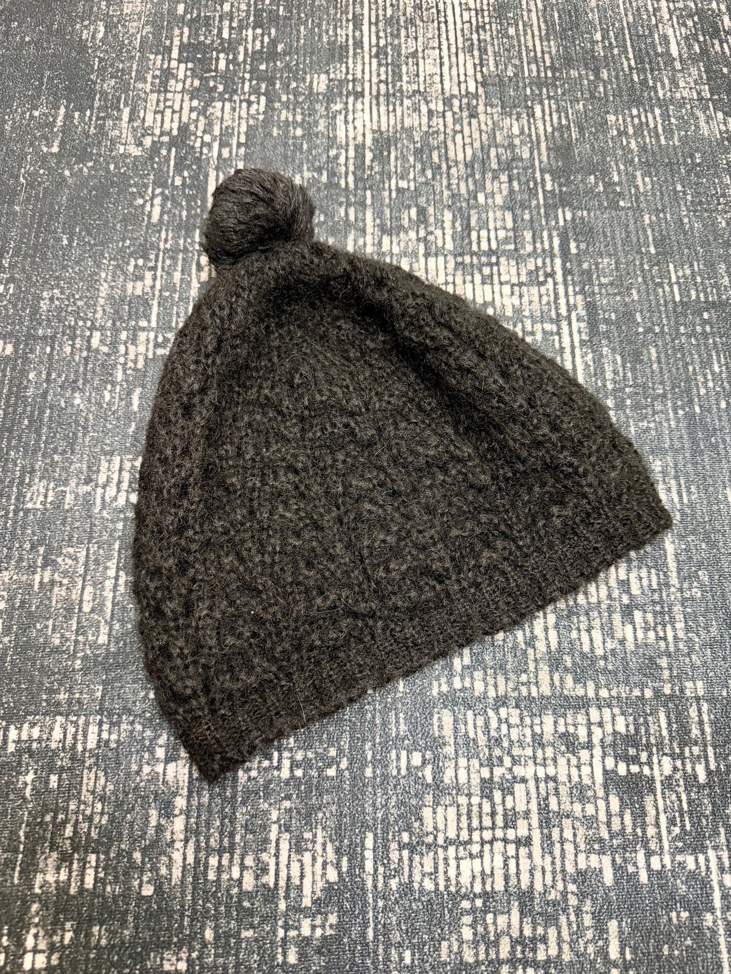 Saint Laurent Paris Saint Laurent Black Wool Blend Pom Beanie Size ONE SIZE - 1 Thumbnail