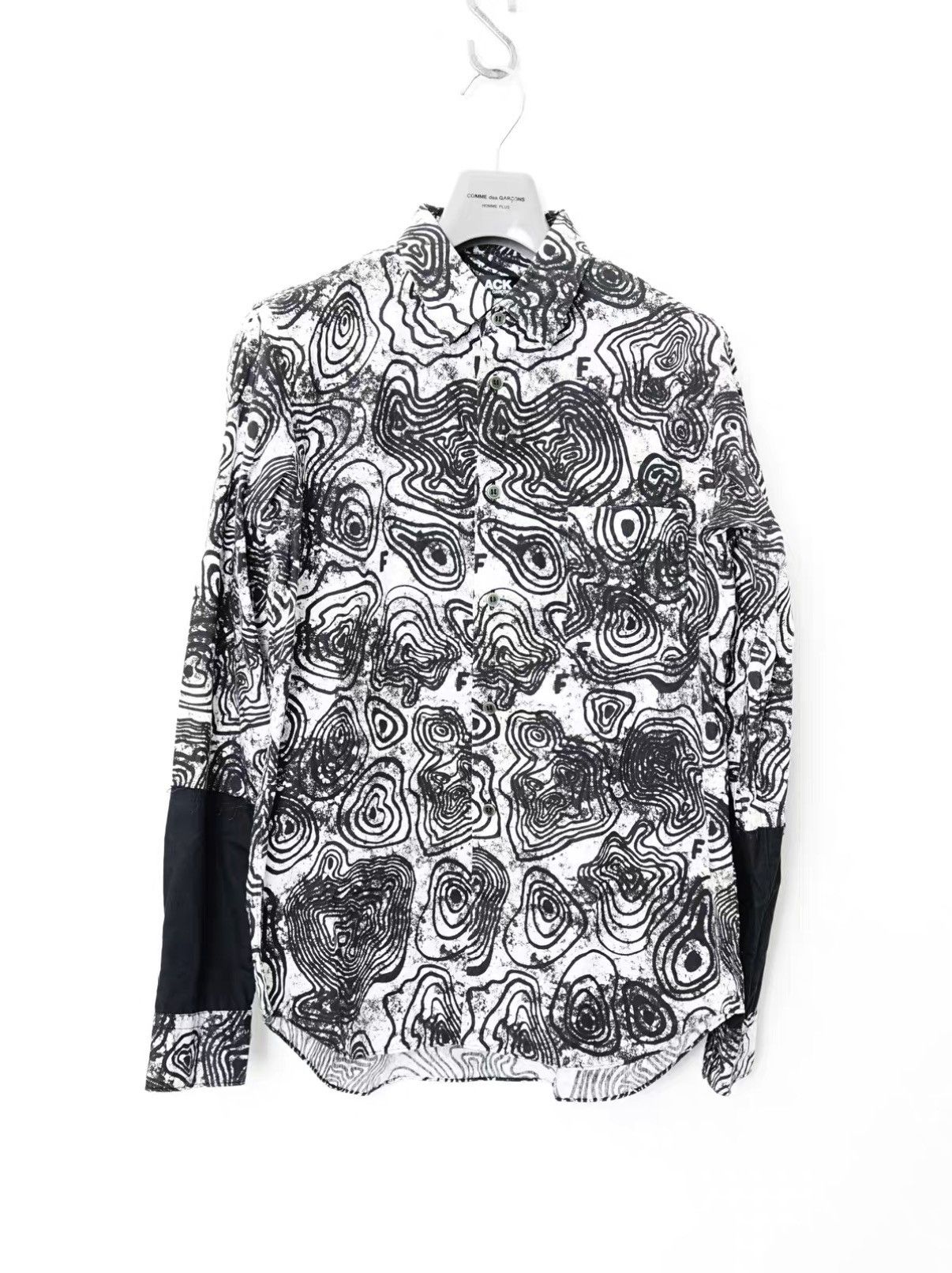 Comme des Garcons Comme des Garçons Swirl Panel Sleeve Shirt Size US M / EU 48-50 / 2 - 1 Thumbnail