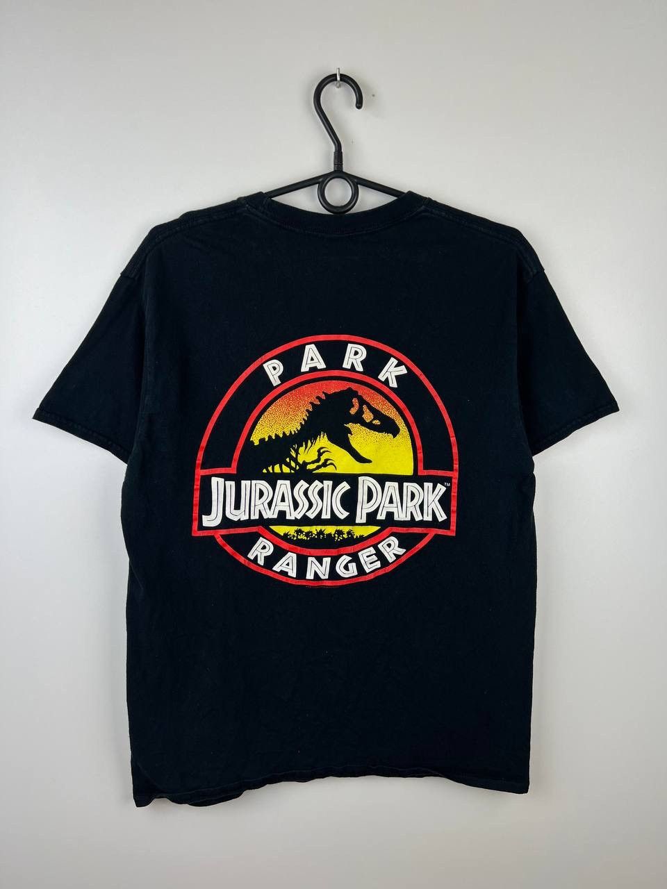 Vintage Jurassic Park Ranger movie t-shirts size M Size US M / EU 48-50 / 2 - 2 Thumbnail