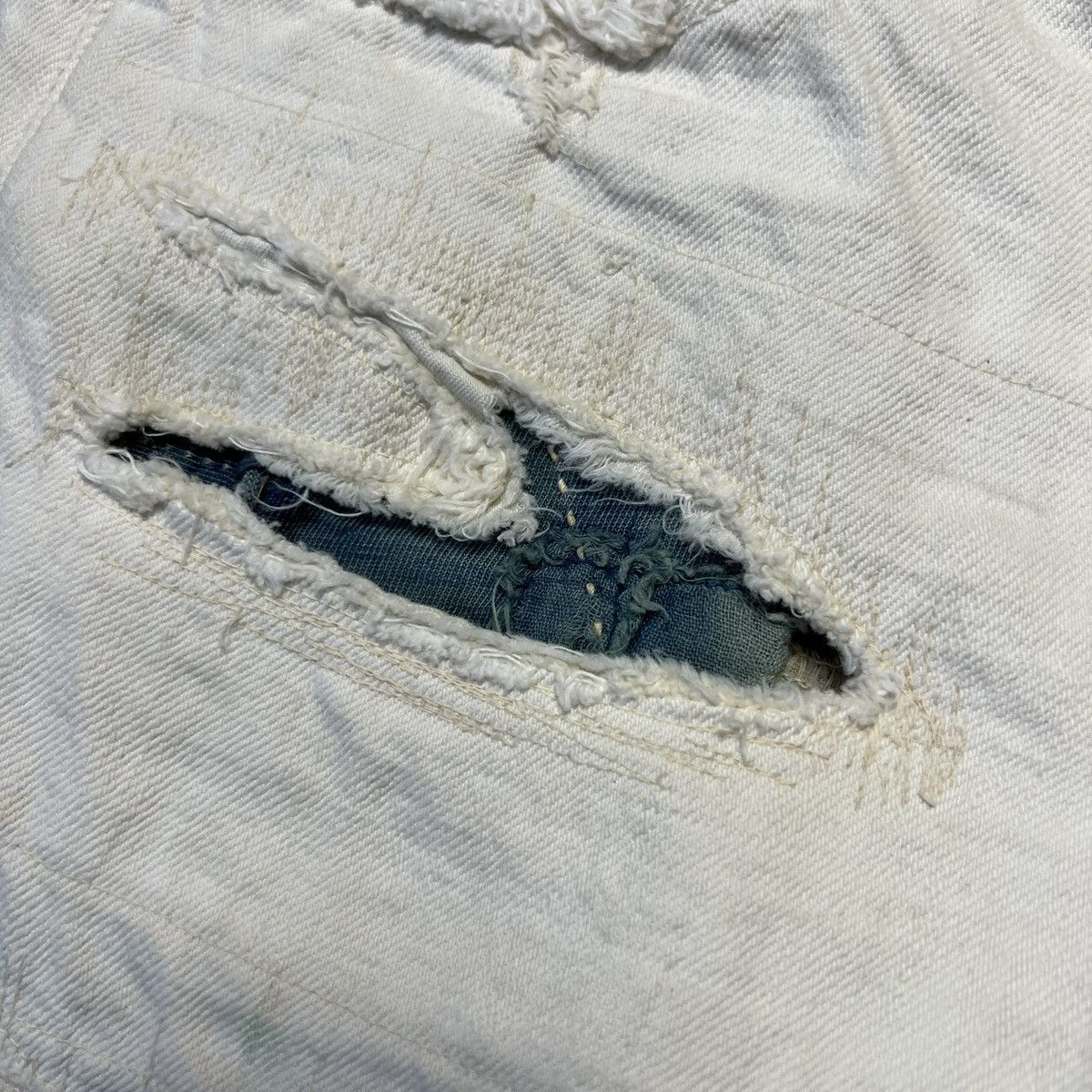 Kapital × Kapital Kountry Kapital White Distressed Boro Denim Jeans Shorts Size US 30 / EU 46 - 4 Thumbnail