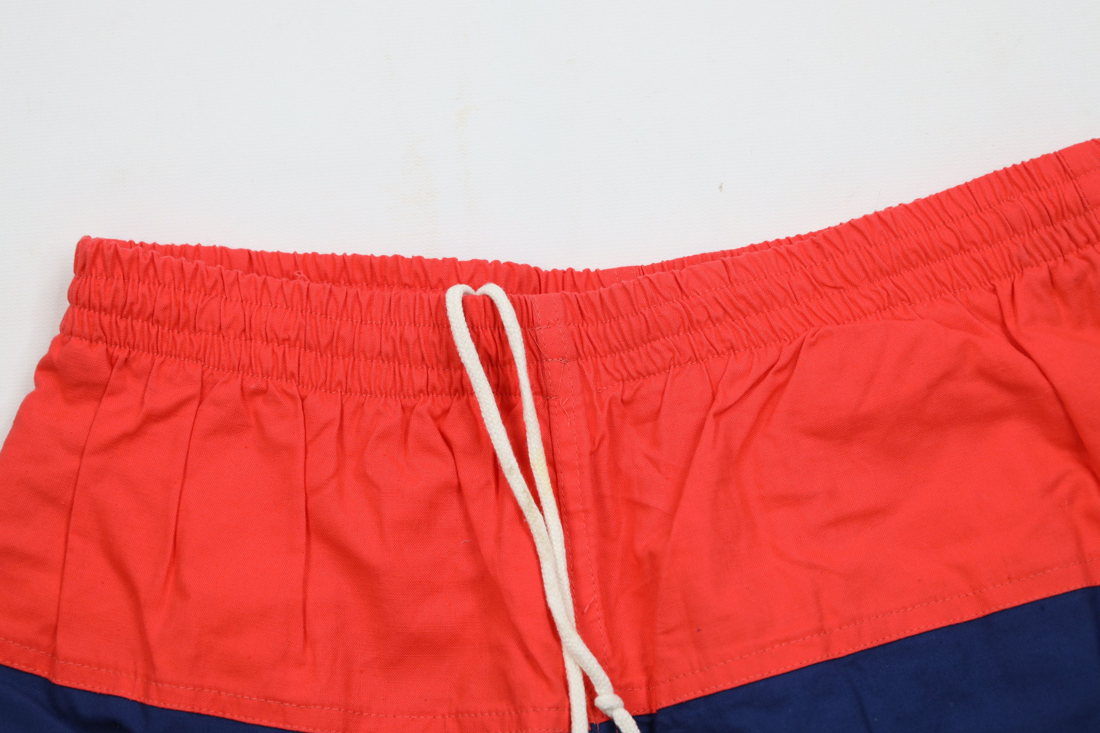 Vintage Vintage 90s Streetwear Block Lined Shorts Trunks Cotton Size US 32 / EU 48 - 2 Thumbnail