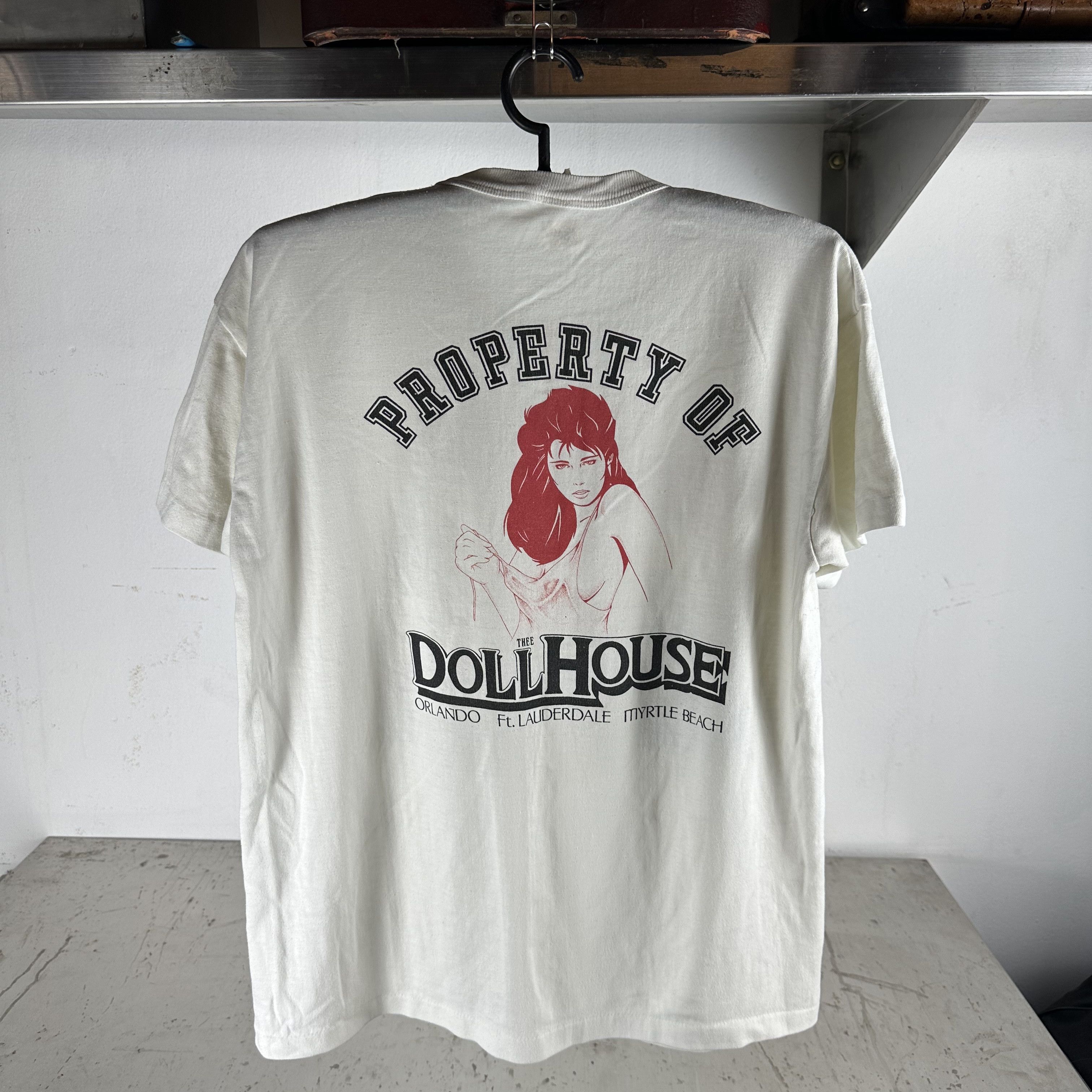 Vintage ​80s Thee Doll House Florida Its An Adventure Strip Club Tee Size US L / EU 52-54 / 3 - 3 Thumbnail
