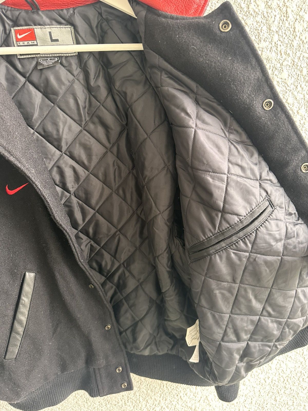 Nike Nike Team Canada Olympic Hockey Jacket Leather SIGNED Size US L / EU 52-54 / 3 - 11 Thumbnail