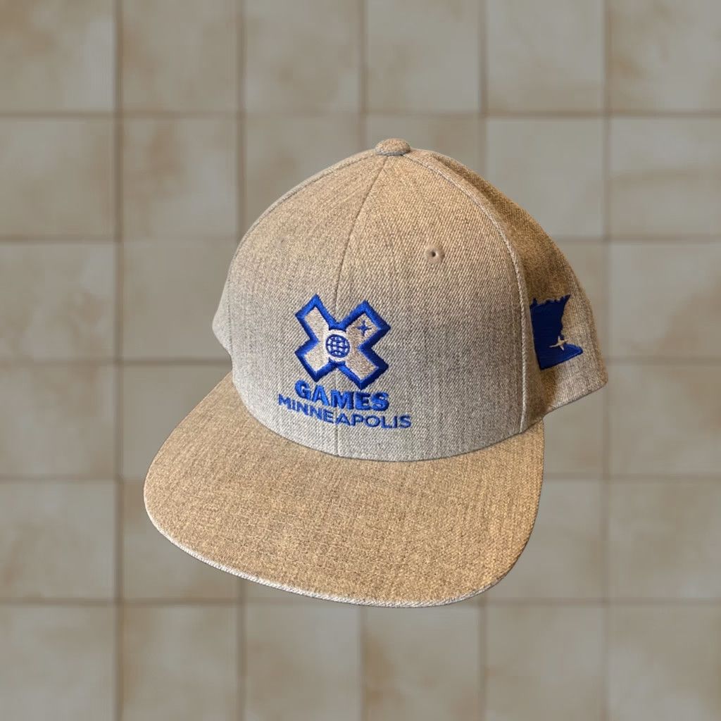 Vintage X Games Minneapolis Snapback Hat Men Adjustable Gray Blue Trucker Cap Cap Hat Logo Twill Cap Size ONE SIZE - 1 Thumbnail
