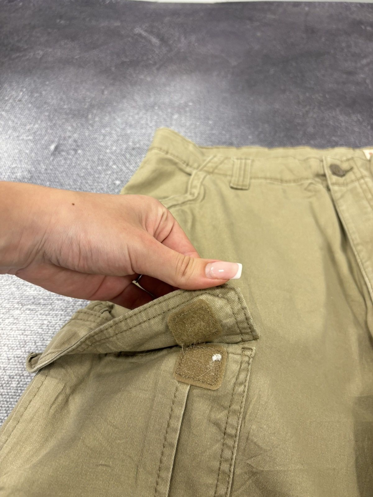 Vintage Vintage Wrangler Y2K Relaxed Fit Military Hype Cargo Shorts Size US 36 / EU 52 - 5 Thumbnail