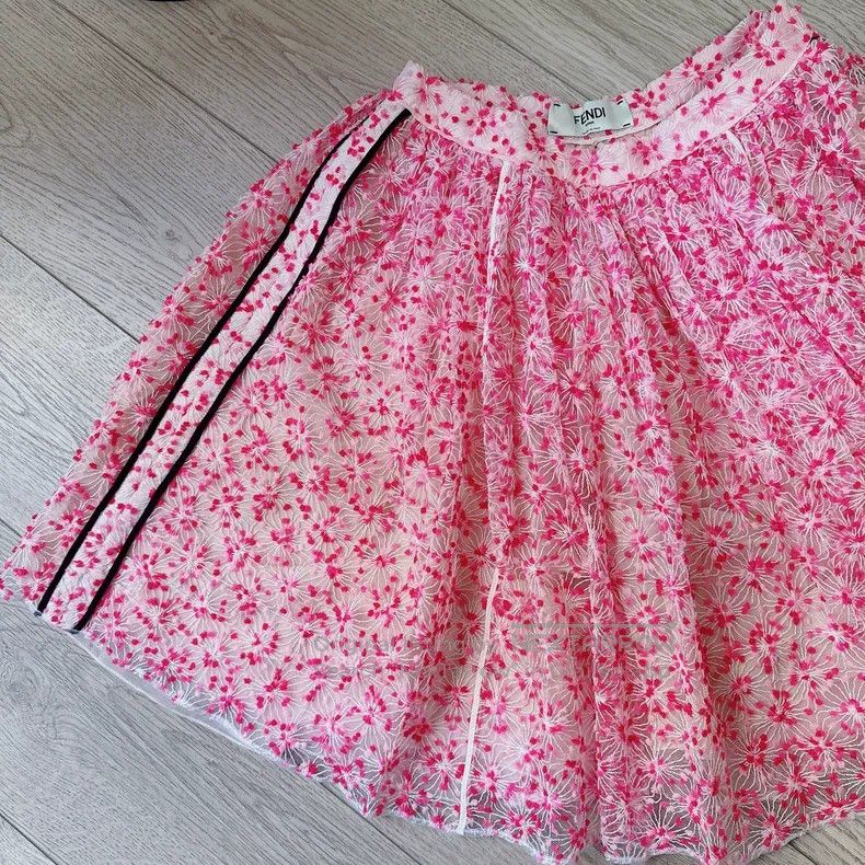 Fendi Fendi Pink Velvet Embroidered Skirt Size 26" / US 2 / IT 38 - 3 Thumbnail