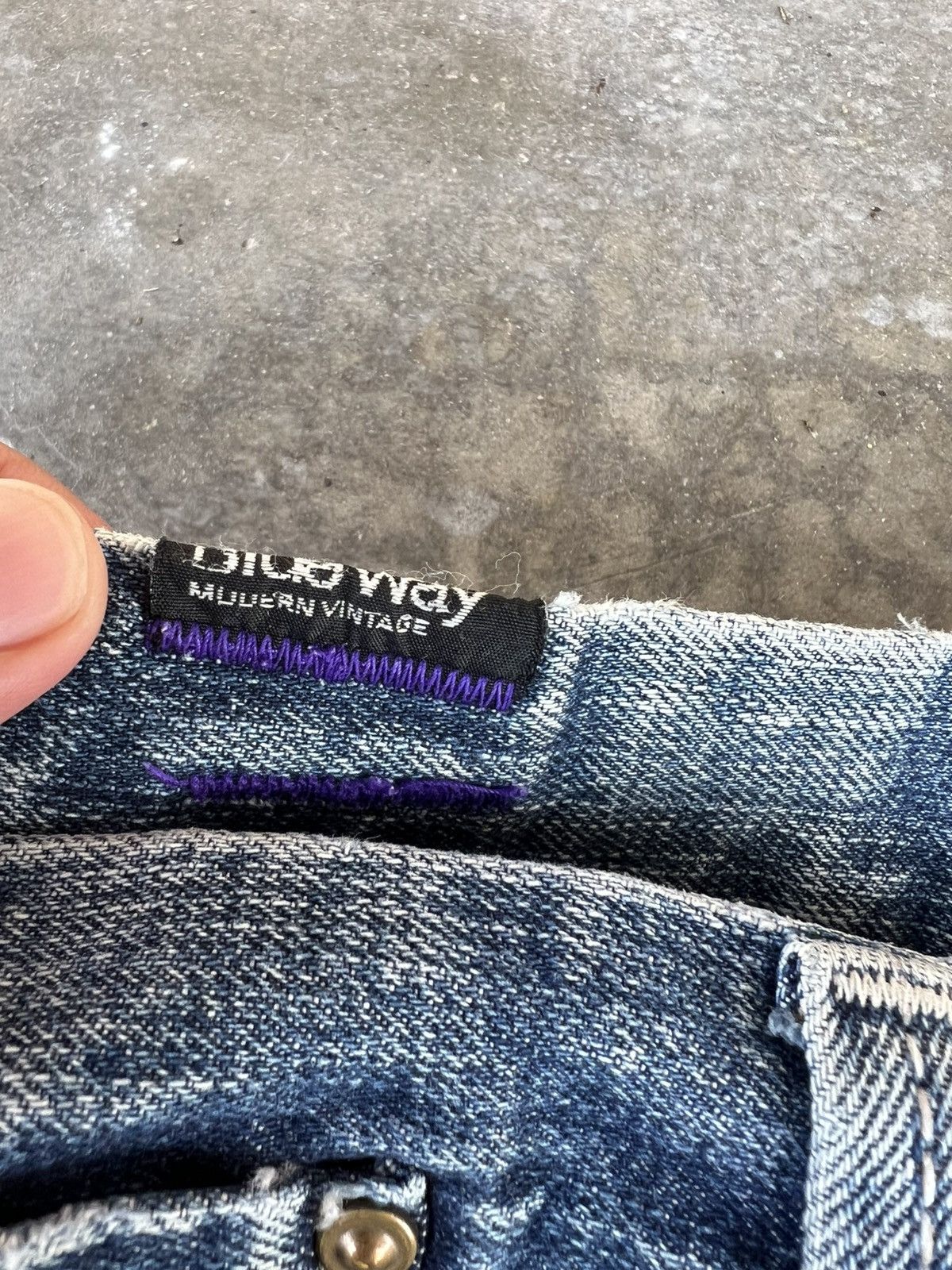 Japanese Brand 💥FLARE💥VINTAGE 90’S STYLE BLUE WAY DISTRESS JEANS VERY RARE Size US 31 - 11 Thumbnail