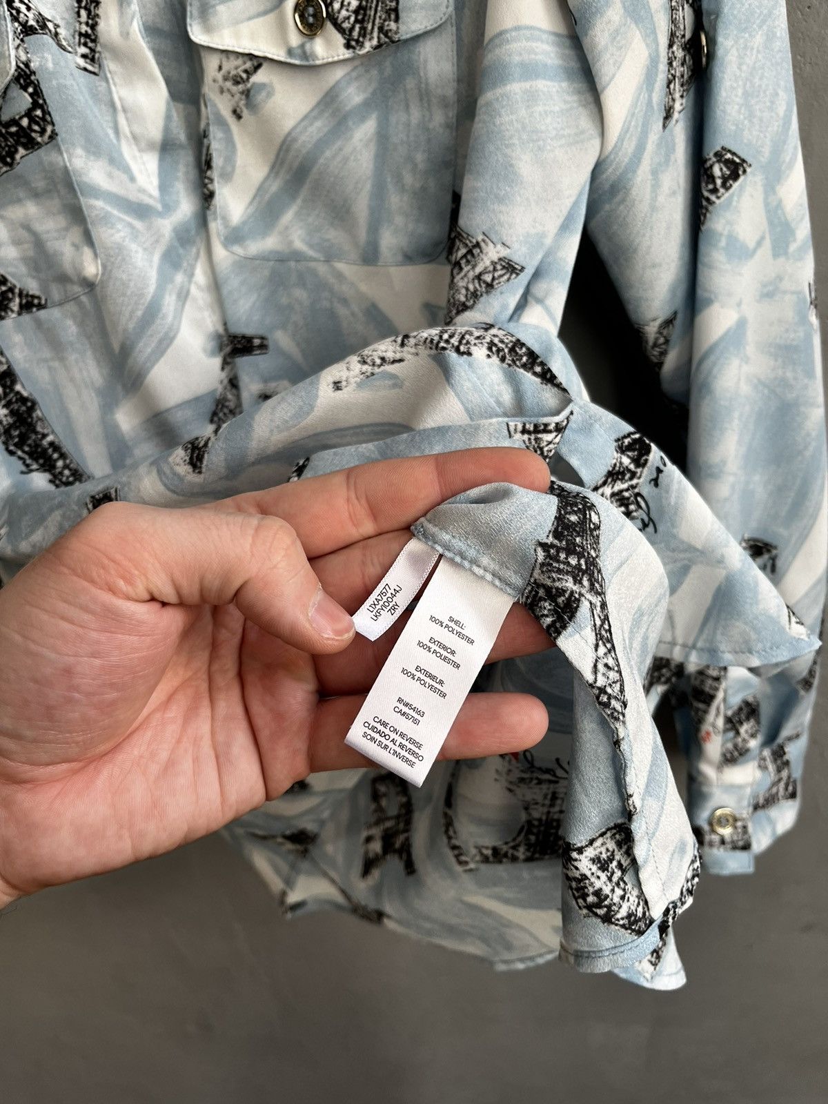 Designer × Karl Lagerfeld Karl Lagerfeld Paris France Eiffel Tower Print button shirt Size US S / EU 44-46 / 1 - 9 Thumbnail