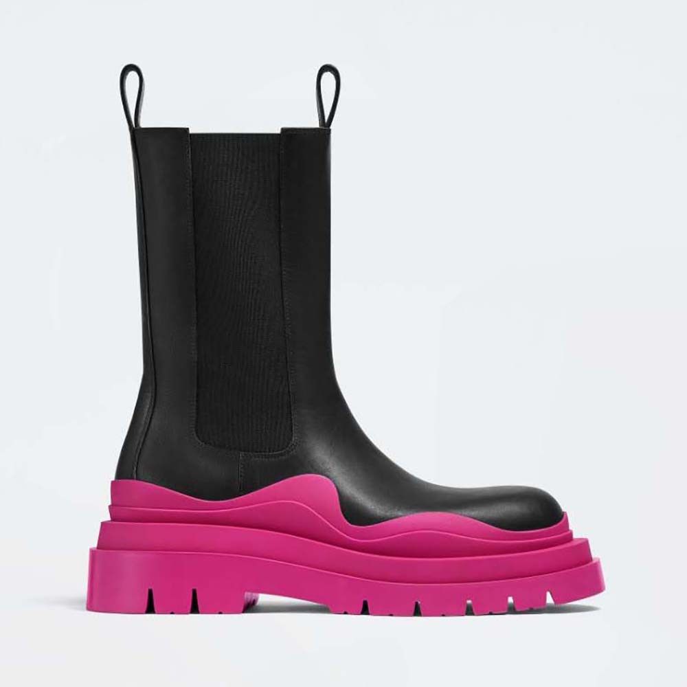 image of Bottega Veneta O1Loc1C0324 630297 Tire Chelsea Boots In Black & Pink in Black/Pink, Women's (Size 5