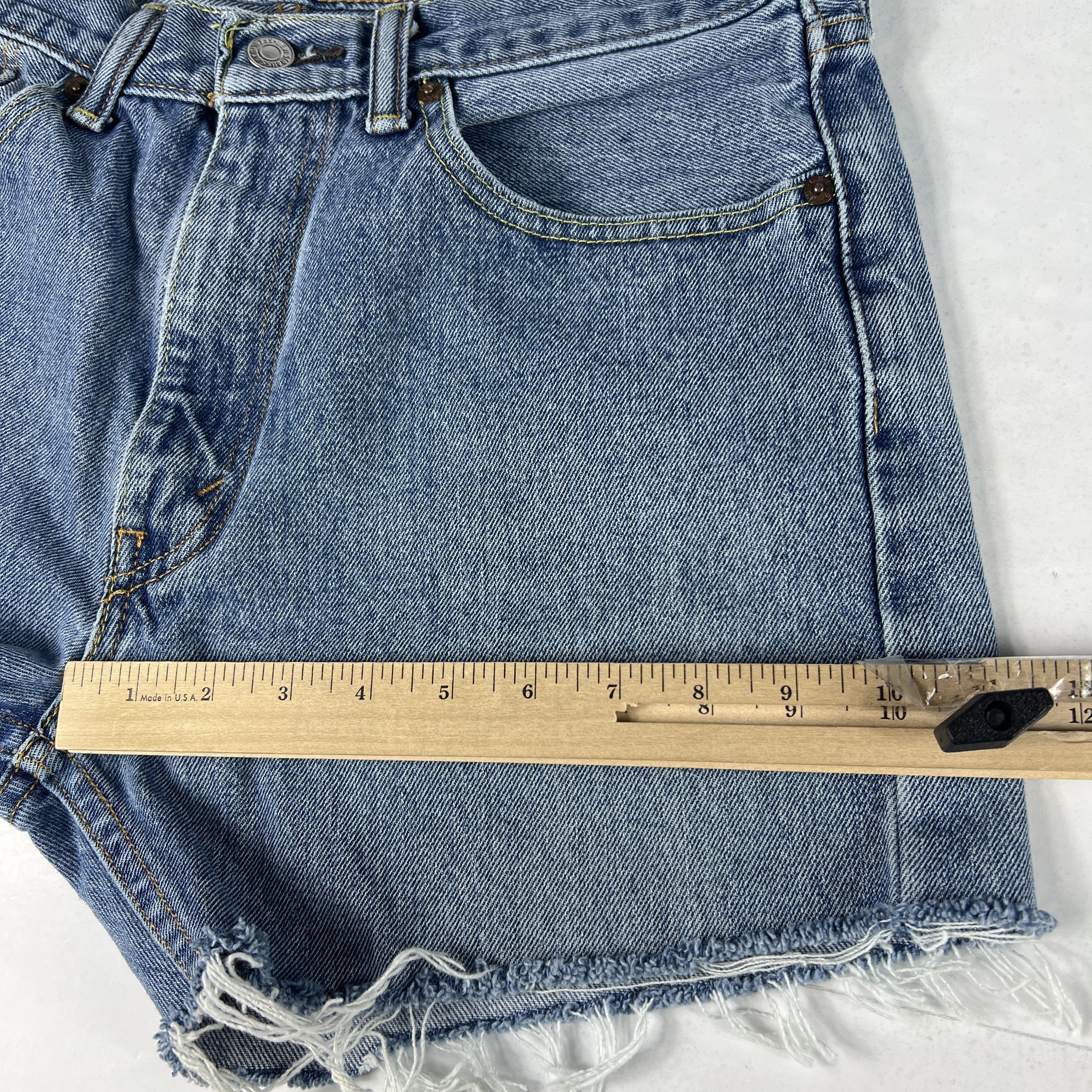 Levi's Levi's Jean Shorts 505 Faded Cut Off Cotton Denim Jorts Size US 33 - 16 Thumbnail