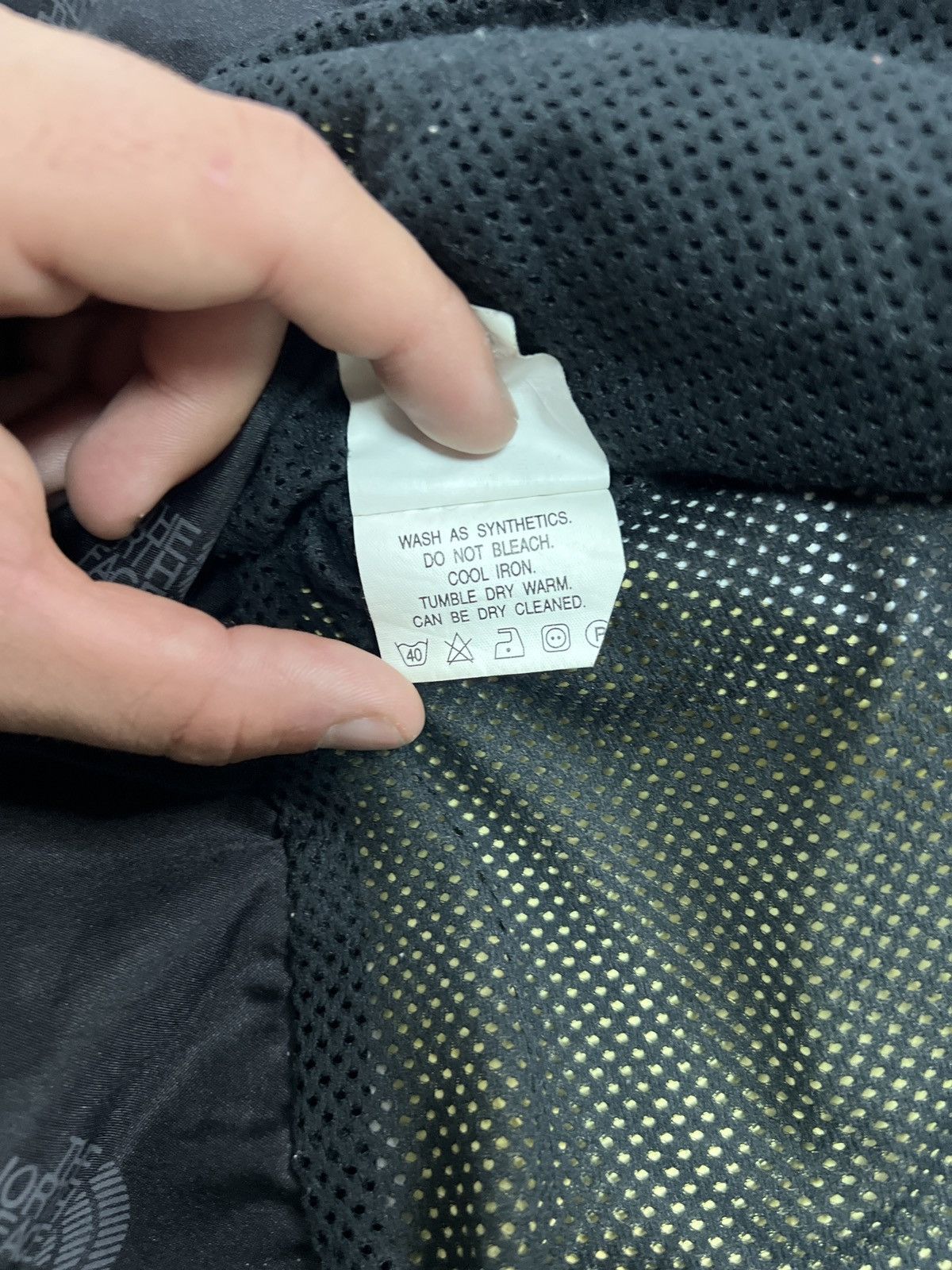 The North Face Vintage The North Face EG Tech Gore-Tex Jacket XL Size US XL / EU 56 / 4 - 13 Thumbnail