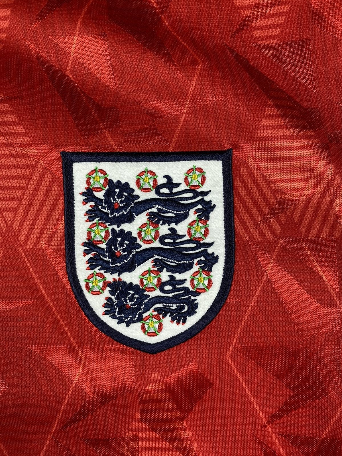 Vintage Vintage Office Retro England Soccer Jersey Tee T Shirt Size US S / EU 44-46 / 1 - 6 Thumbnail