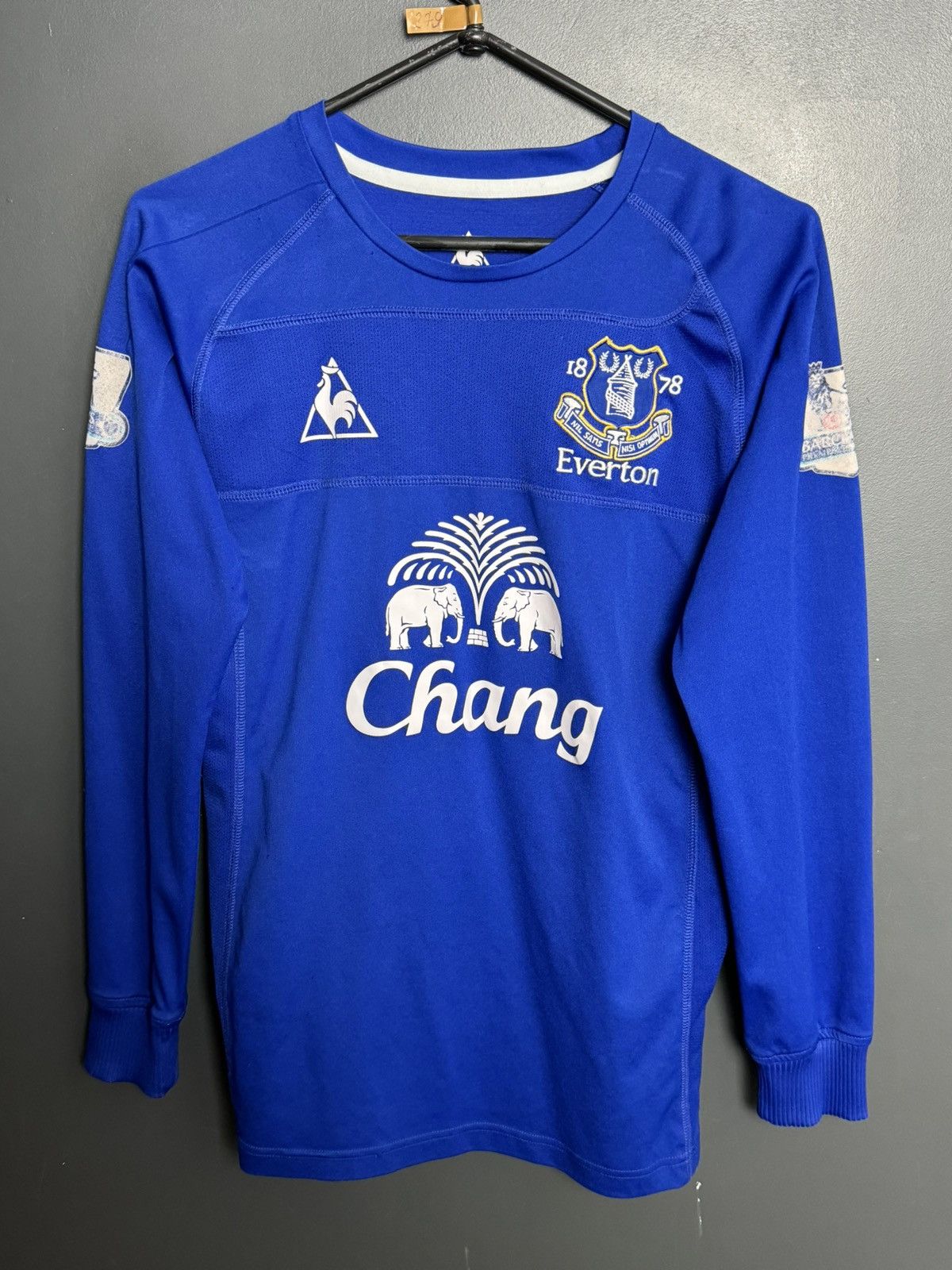 Le Coq Sportif Everton 10/11 Home Arteta Football Long Sleeve Jersey Size US S / EU 44-46 / 1 - 2 Thumbnail