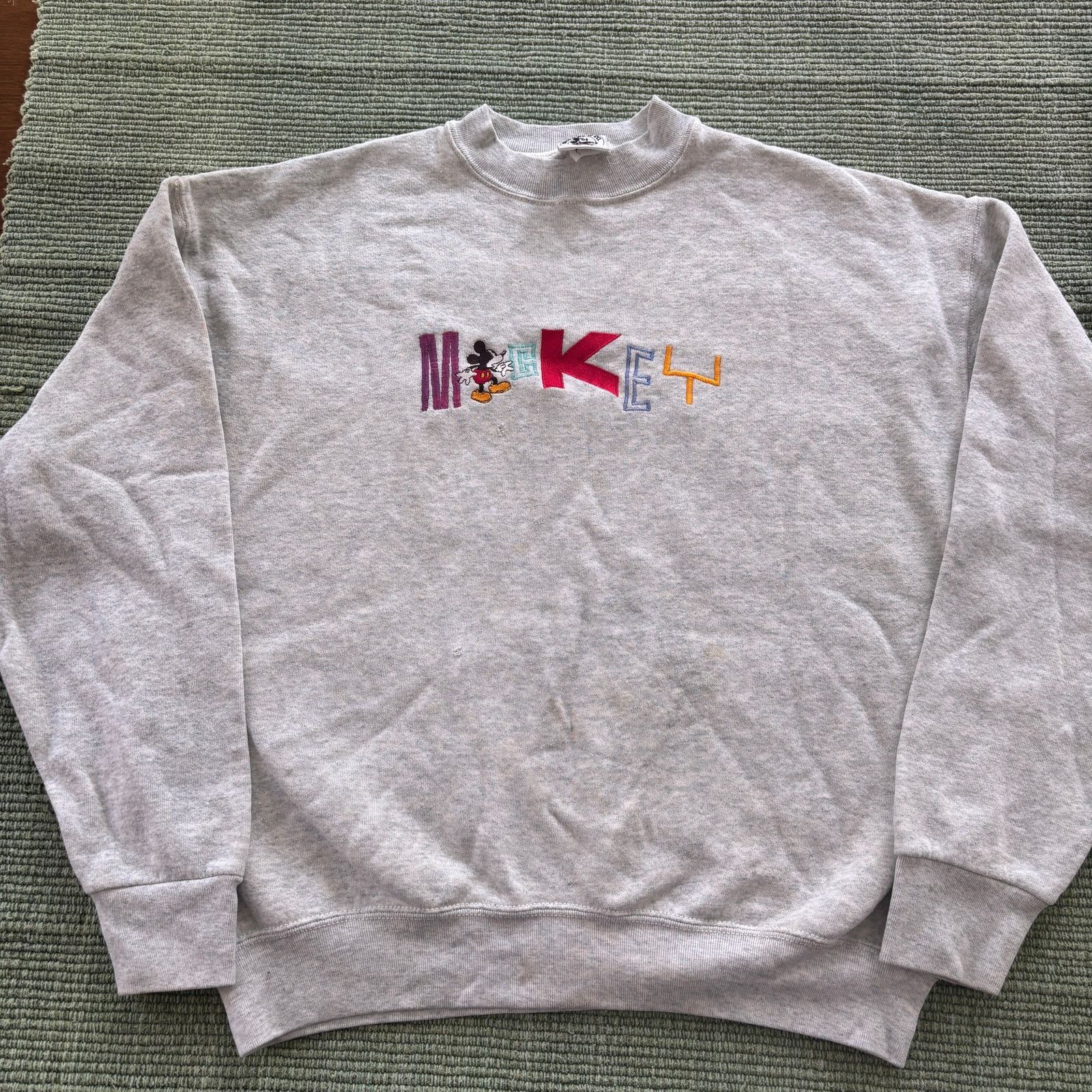 Mickey & Co. × Vintage Vintage 90s Mickey Mouse Embroidered Sweatshirt Thrashed Size US L / EU 52-54 / 3 - 2 Thumbnail