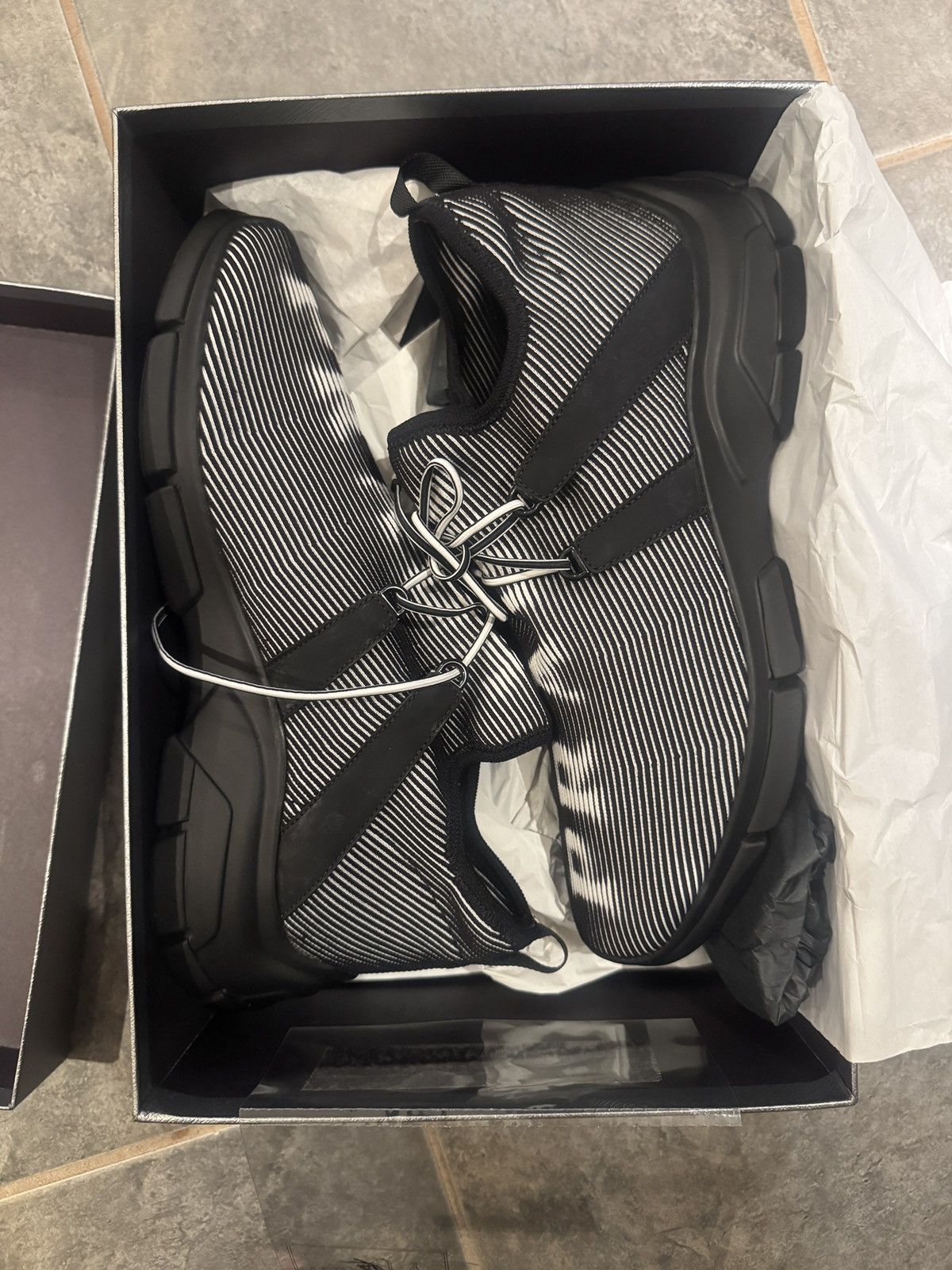 Prada PRADA High-top Sneaker Size US 8 / EU 41 - 3 Thumbnail