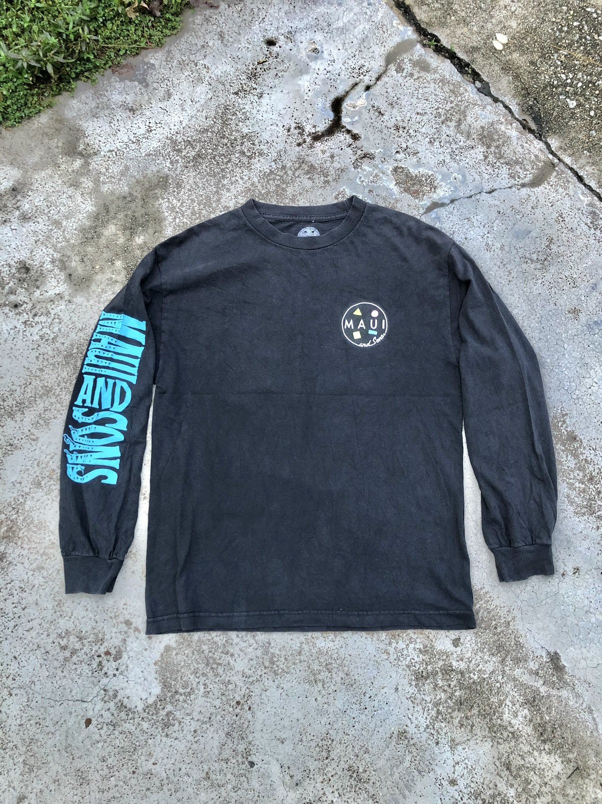 Maui and Sons FADED BLACK SHIRT BY MAUI AND SONS Size US M / EU 48-50 / 2 - 1 Thumbnail