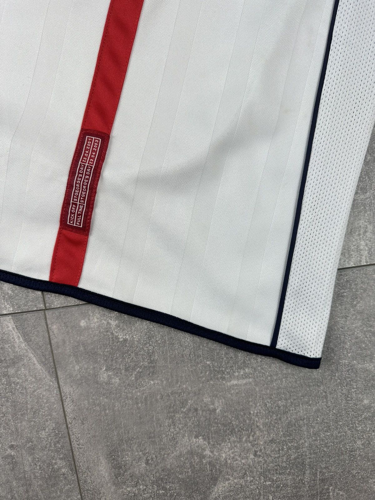 Other Score Draw Retro Vintage England National Team Jersey Size US L / EU 52-54 / 3 - 6 Thumbnail
