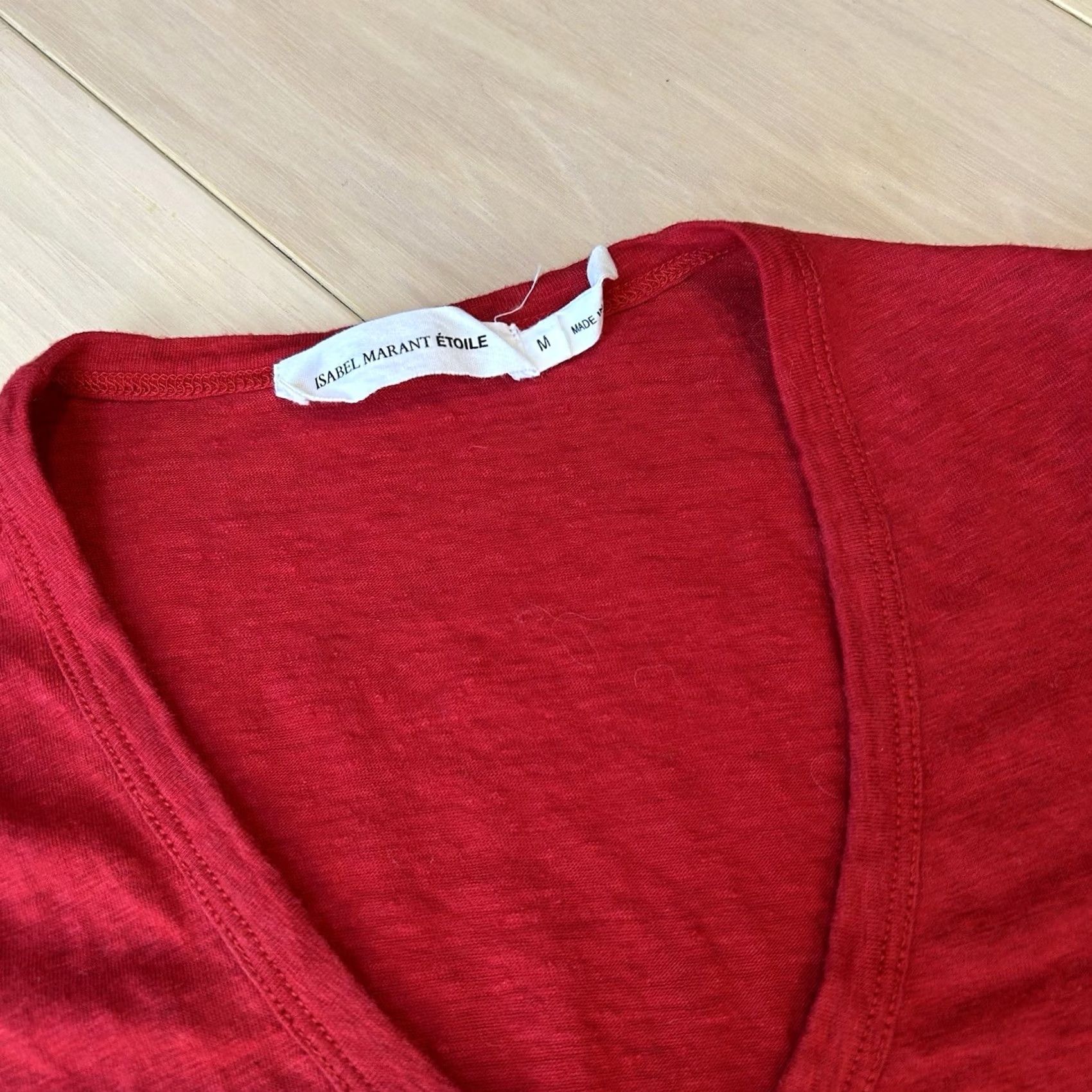 Vintage Isabel Marant Etoile Linen Tee V-Neck Short Sleeve Women’s Medium Shirt Red Logo Lightweight Casual 100% Linen Pullover Size 32" / US 10 / IT 46 - 3 Thumbnail
