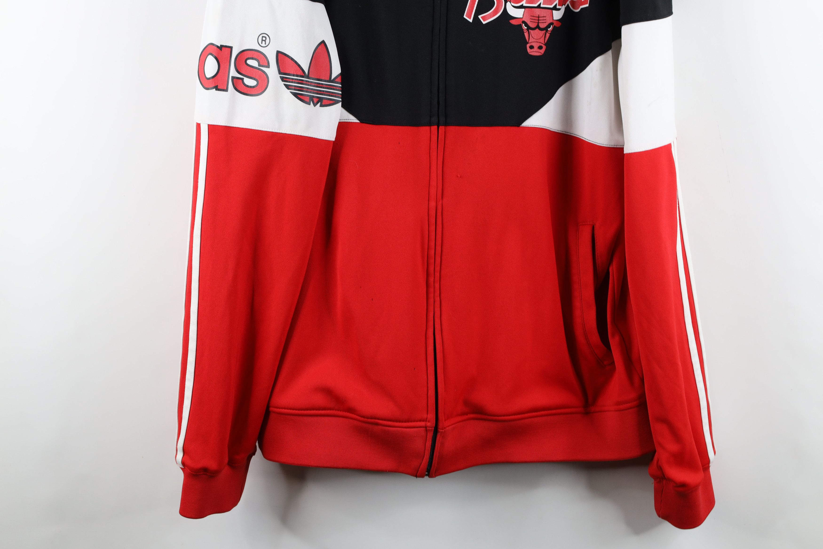 Adidas × Vintage Retro Adidas Chicago Bulls Basketball Warm Up Track Jacket Size US XL / EU 56 / 4 - 3 Thumbnail