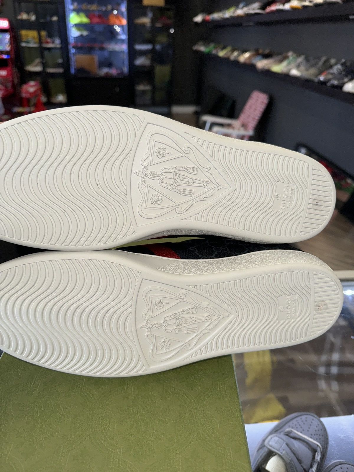 Gucci GUCCI ACE SNEAKER SIZE 11 Size US 11 / EU 44 - 5 Thumbnail