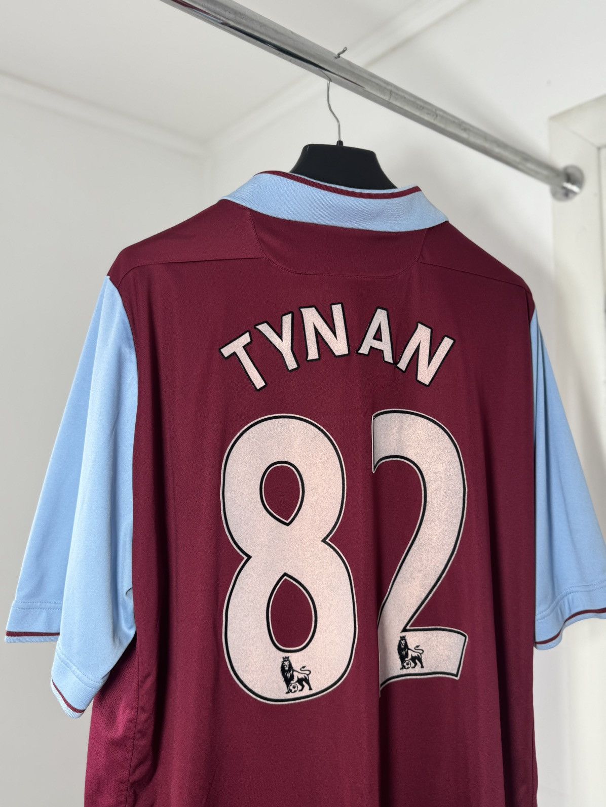 Macron Vintage 2012 Aston Villa Tynan #82 Macron Soccer Jersey L XL Size US XL / EU 56 / 4 - 7 Thumbnail