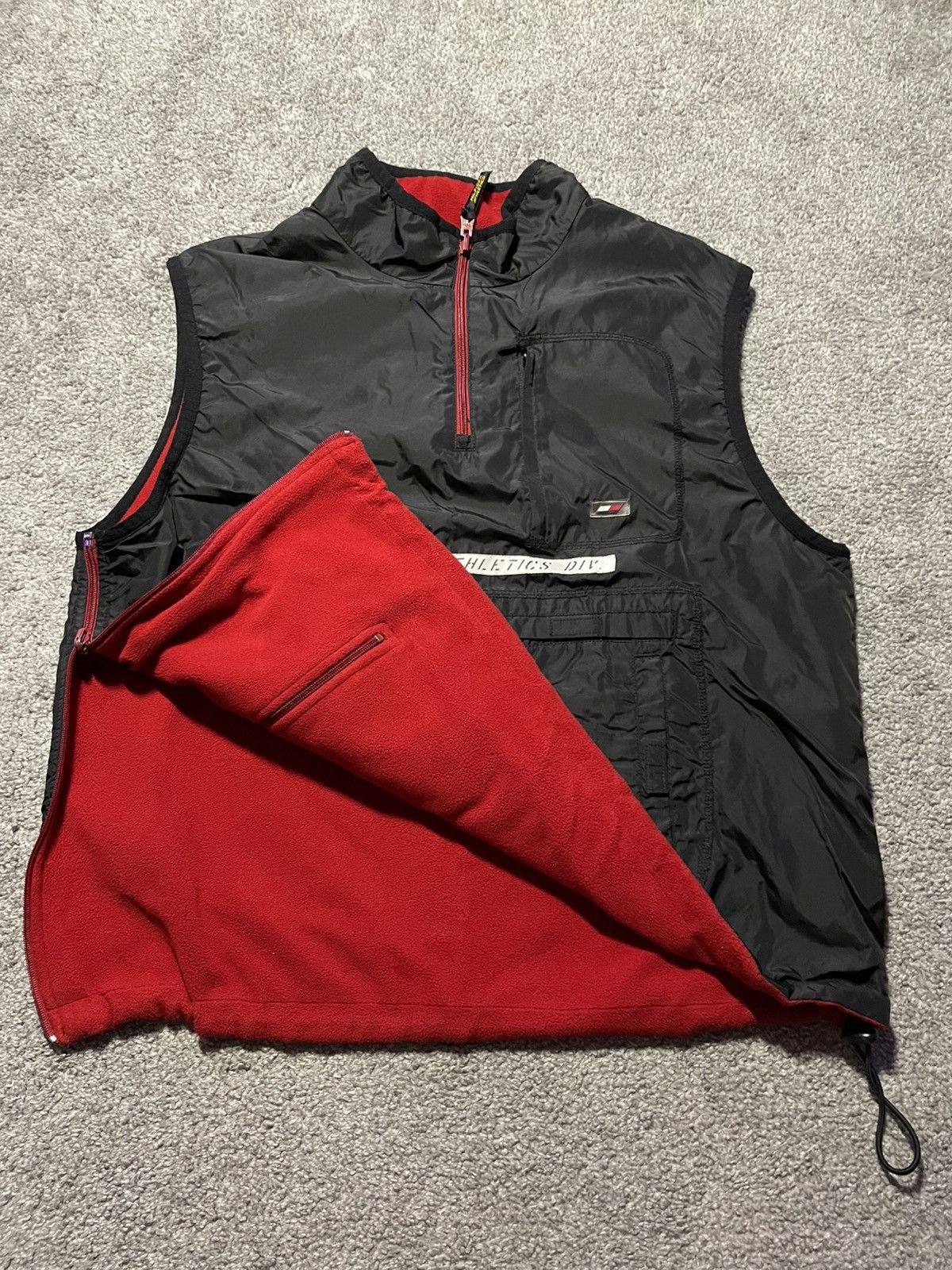 Tommy Hilfiger Tommy Hilfiger Vest Size US L / EU 52-54 / 3 - 2 Thumbnail