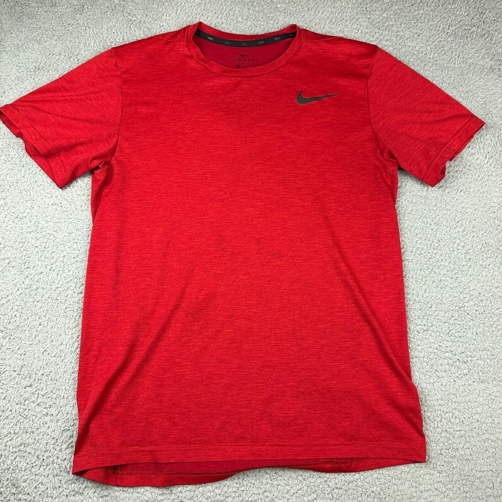 Nike Nike Dri-Fit Front Logo Outdoor Pullover Activewear T-shirt Size US M / EU 48-50 / 2 - 1 Thumbnail