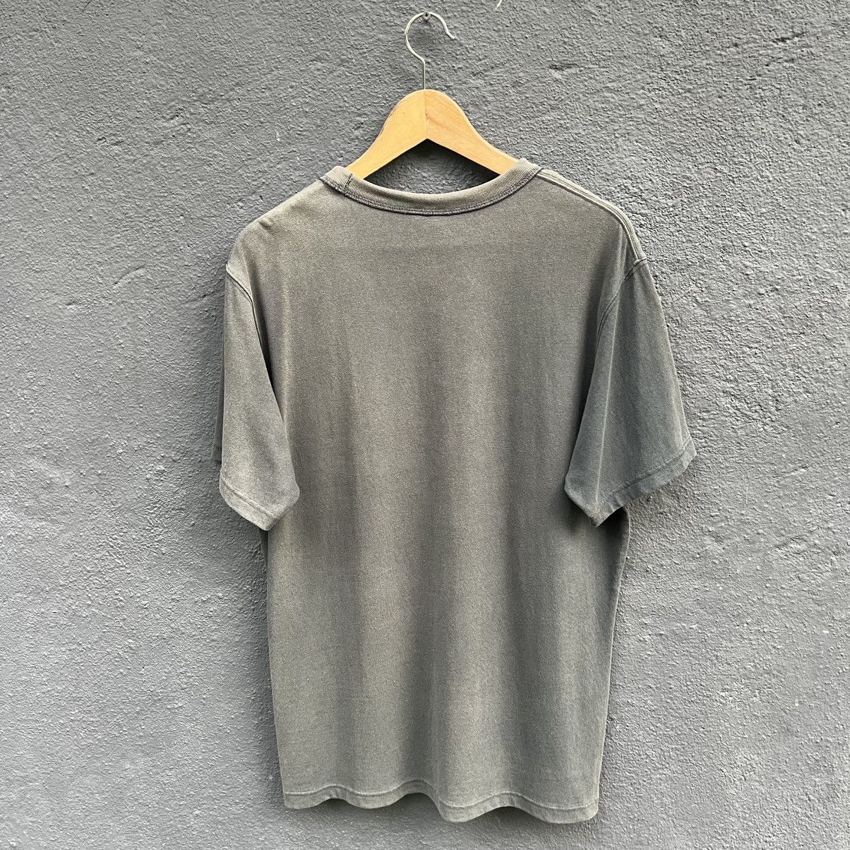 Lemaire Thrashed Faded Christophe Lemaire X Uniqlo Tee Size US L / EU 52-54 / 3 - 2 Thumbnail