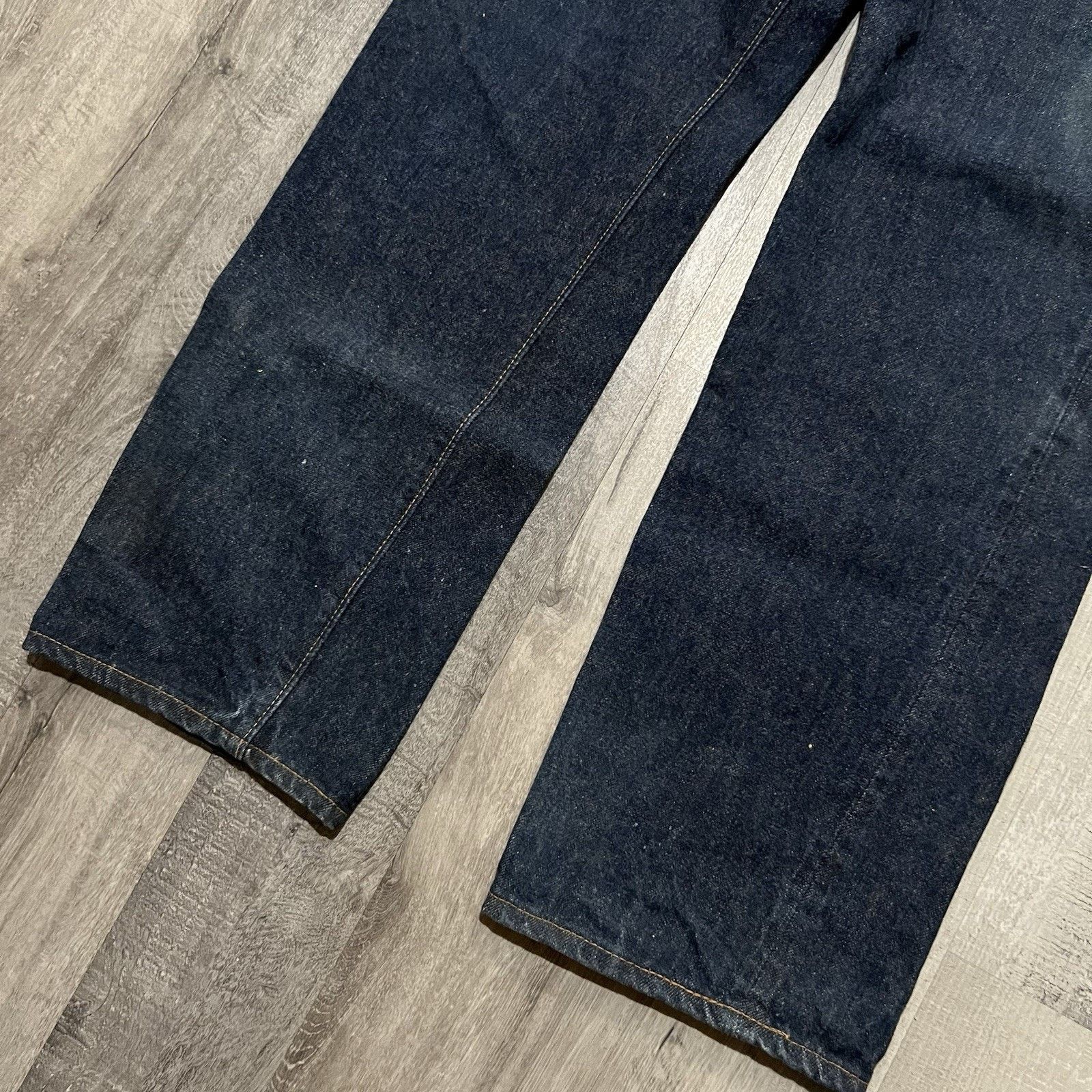 Levi's VTG 1960s Levi's Big E Dark Wash Selvedge Button Fly Jeans Size US 28 / EU 44 - 5 Thumbnail