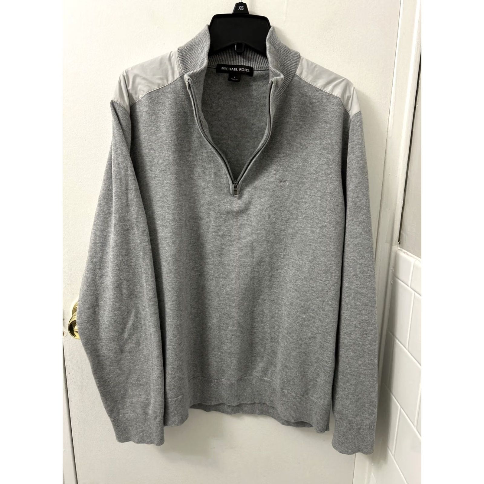 Michael Kors Michael Kors Sweater Mens L Gray 1/4 Zip Pullover Logo Knit 100% Cotton Long Sleeve Button-Up Casual Business Workwear Regular Fit 26”/22” Pit to Pit Size US L / EU 52-54 / 3 - 7 Thumbnail