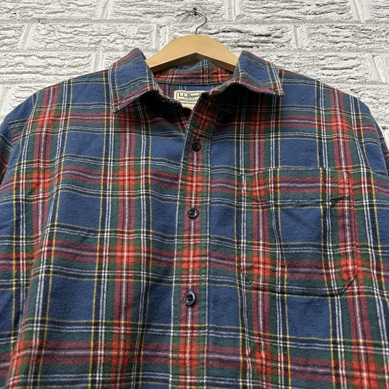 L.L. Bean Vintage L.L. Bean Button Down Flannel Collared Shirt Men’s L Size US L / EU 52-54 / 3 - 1 Thumbnail