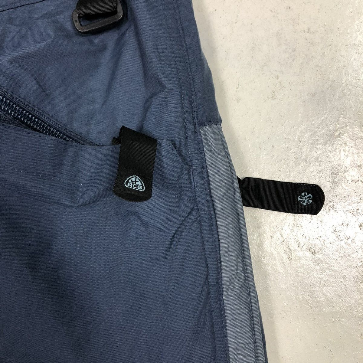 Nike ACG 🔥VINTAGE WATERPROOF SKI PANTS WEAR NIKE ACG RICH BLUE Size US 29 - 19 Thumbnail