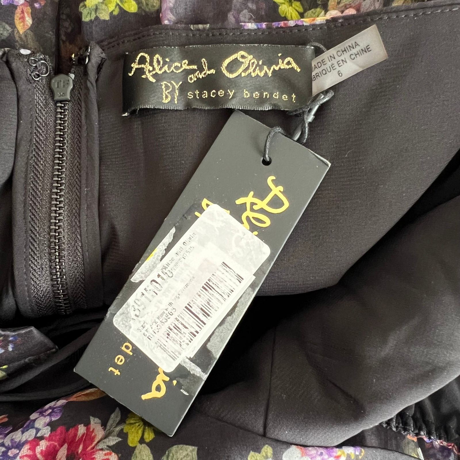 Alice + Olivia ALICE+OLIVIA Magnolia Floral Halter Maxi Evening Dress, US2 Size XS / US 0-2 / IT 36-38 - 11 Thumbnail