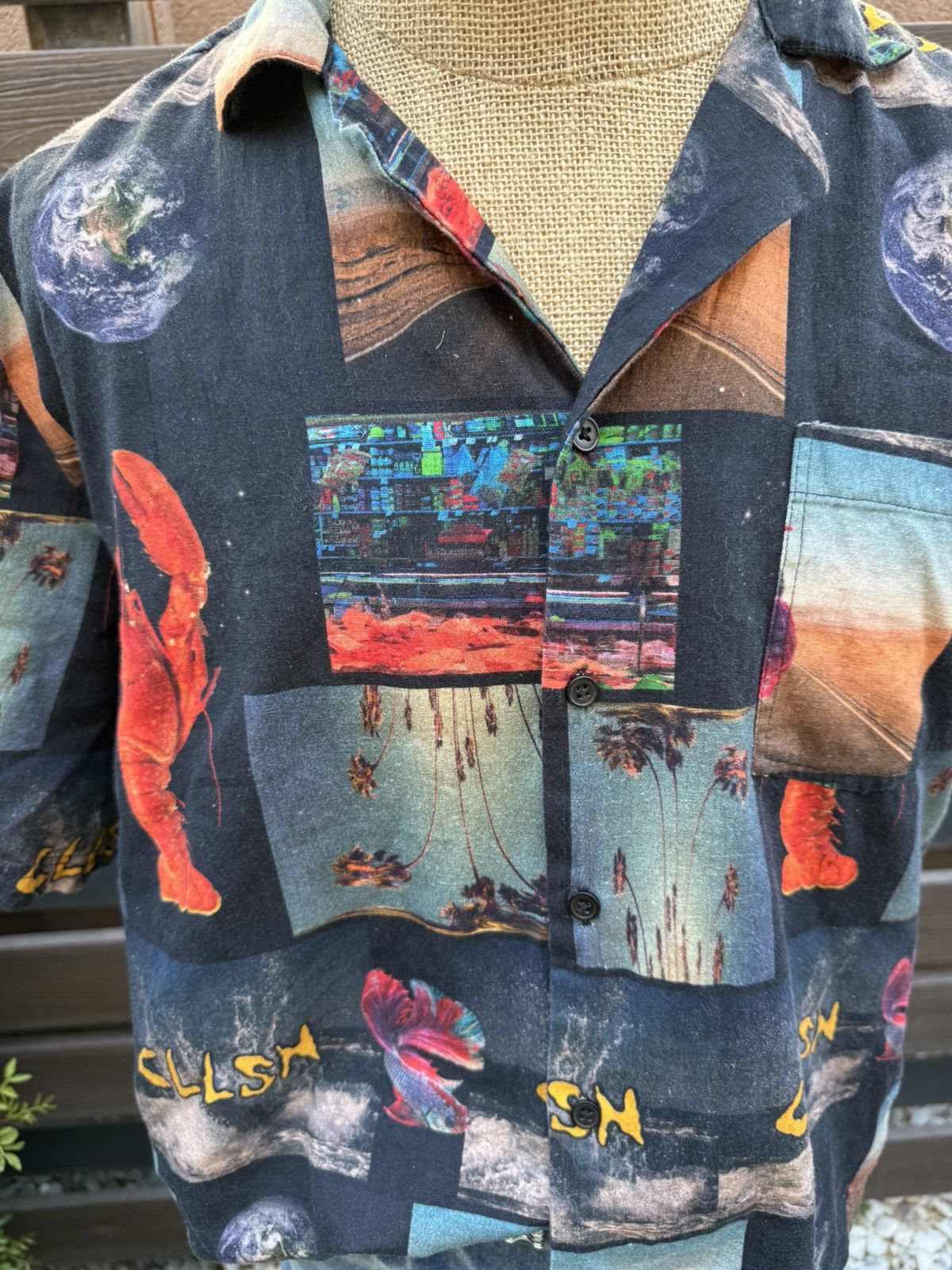 Other Retro Collusion Graphic Shirt – Size M Size US M / EU 48-50 / 2 - 2 Thumbnail