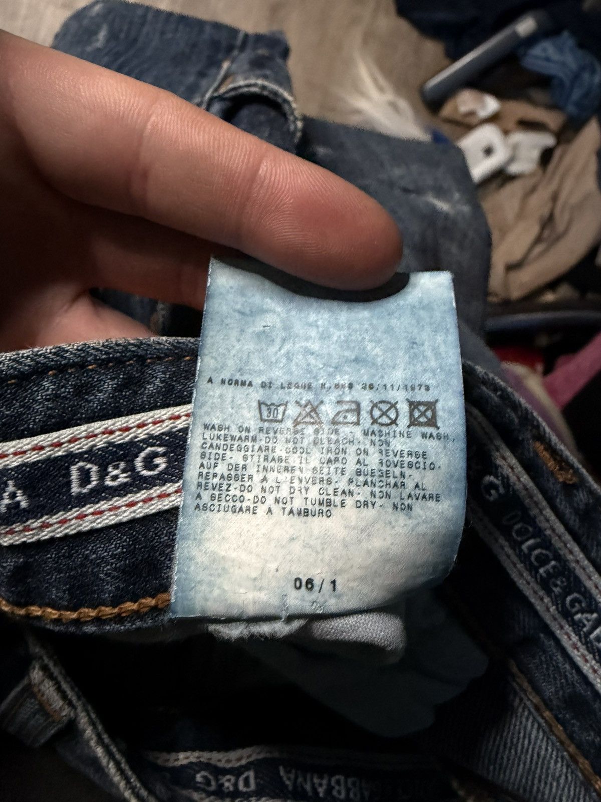 Dolce & Gabbana 2006 Dolce and Gabanna Whiskered Clawmark Jeans Size US 34 / EU 50 - 8 Thumbnail