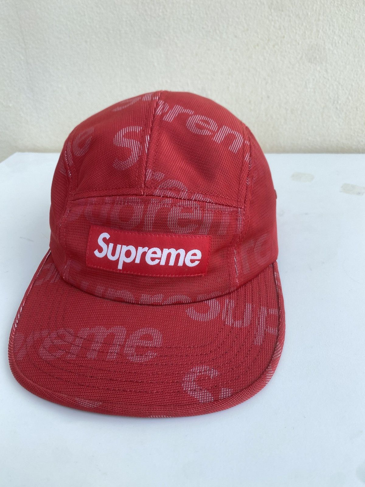 Supreme Rare Supreme Lenticular Logo Camp Cap Red SS19 Size ONE SIZE - 3 Thumbnail