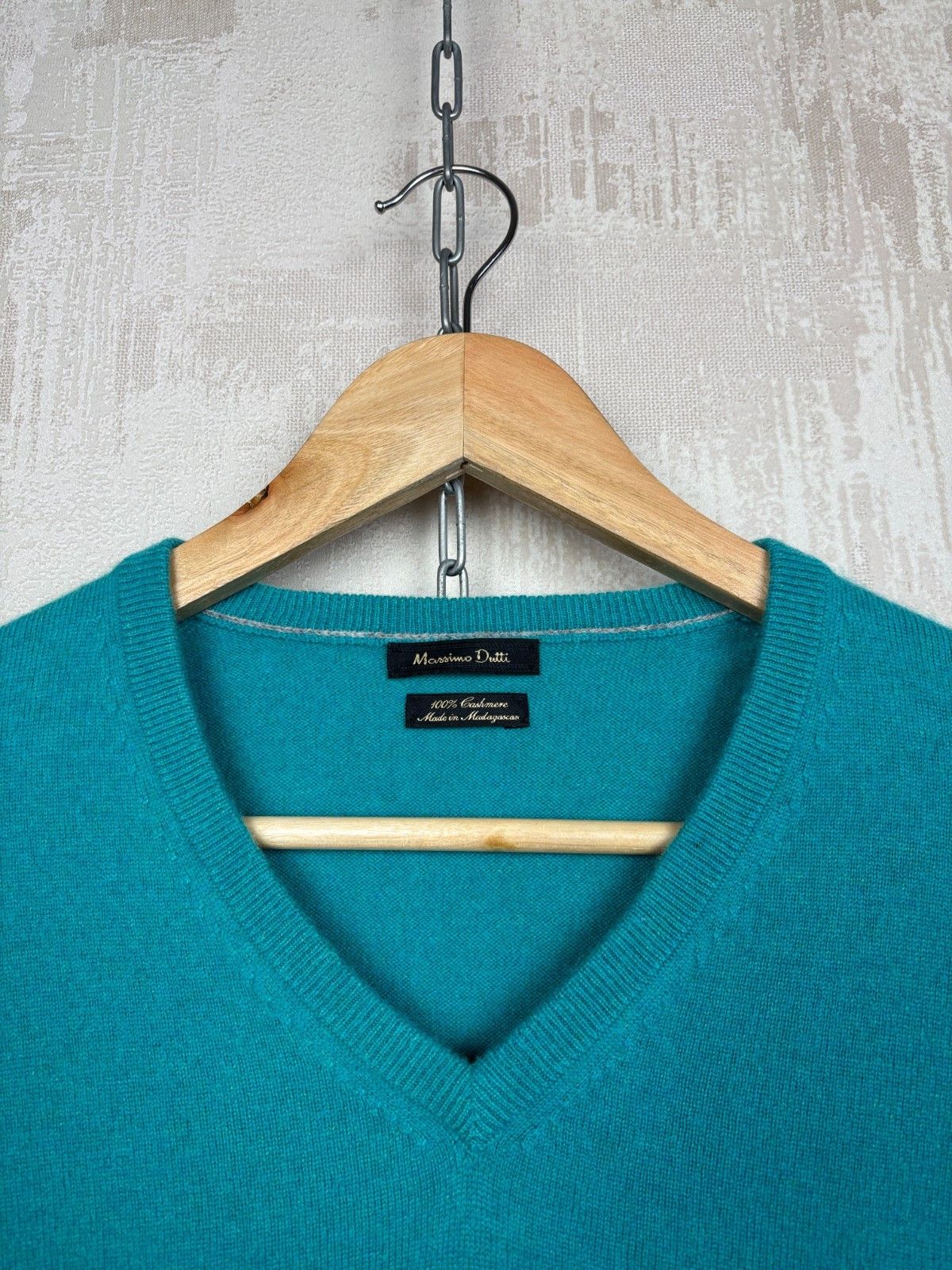 Massimo Dutti Massimo Dutti 100 % Cashmere Sweater V-neck fits to L-XL Size US XL / EU 56 / 4 - 5 Thumbnail