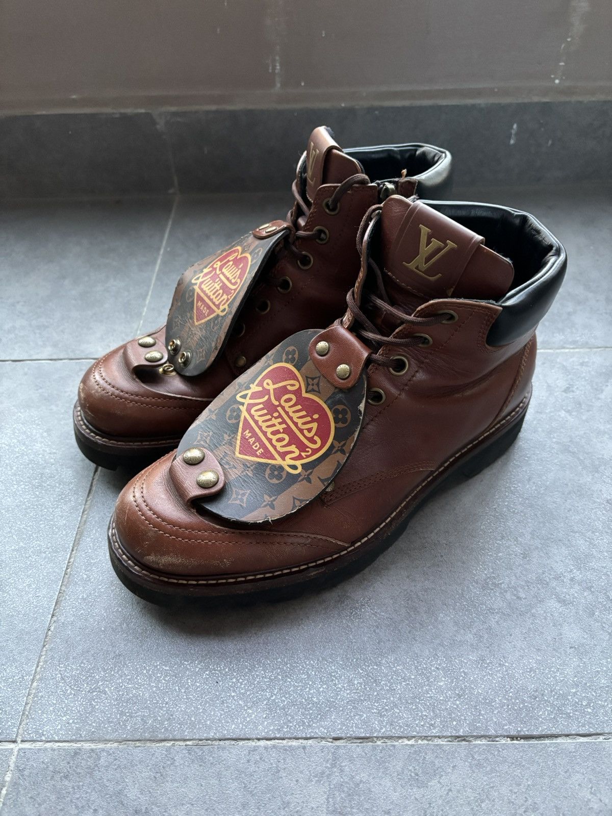 Louis Vuitton Louis Vuitton made monogram leather boots Size US 8 / EU 41 - 10 Thumbnail
