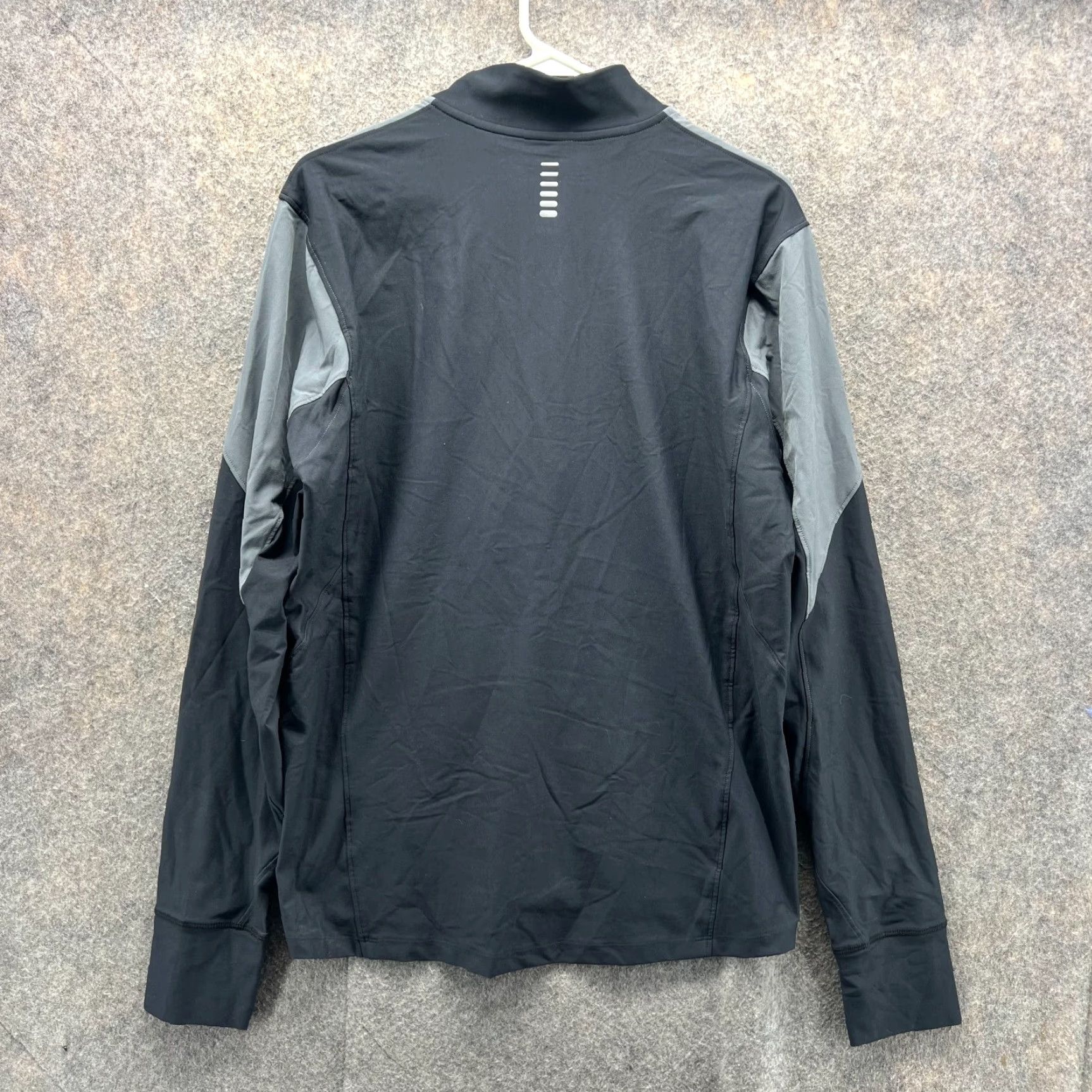 Under Armour Under Armour Sweatshirt Women Large Grey Black Athletic Half Zip Fitted Running Size L / US 10 / IT 46 - 2 Thumbnail