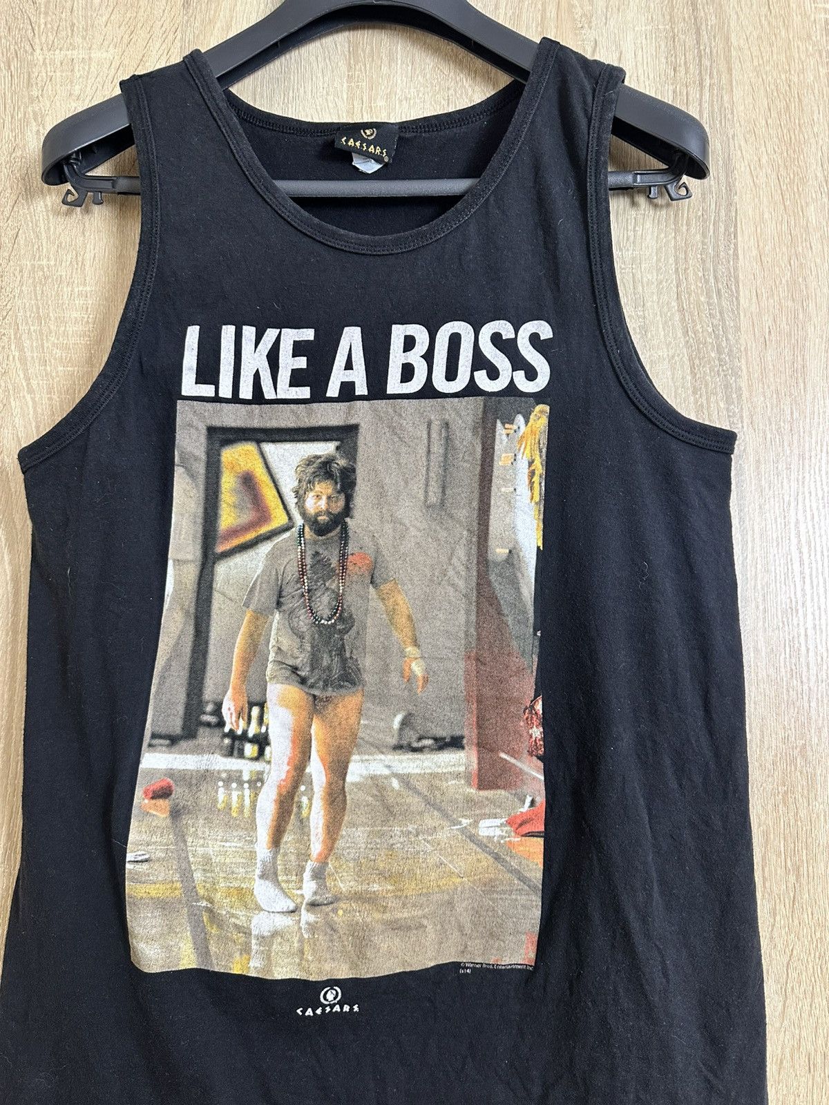 Warner Bros 🔥 2009 The Hangover Like a Boss Movie Tee Shirt Tank Caesars Size US S / EU 44-46 / 1 - 2 Thumbnail